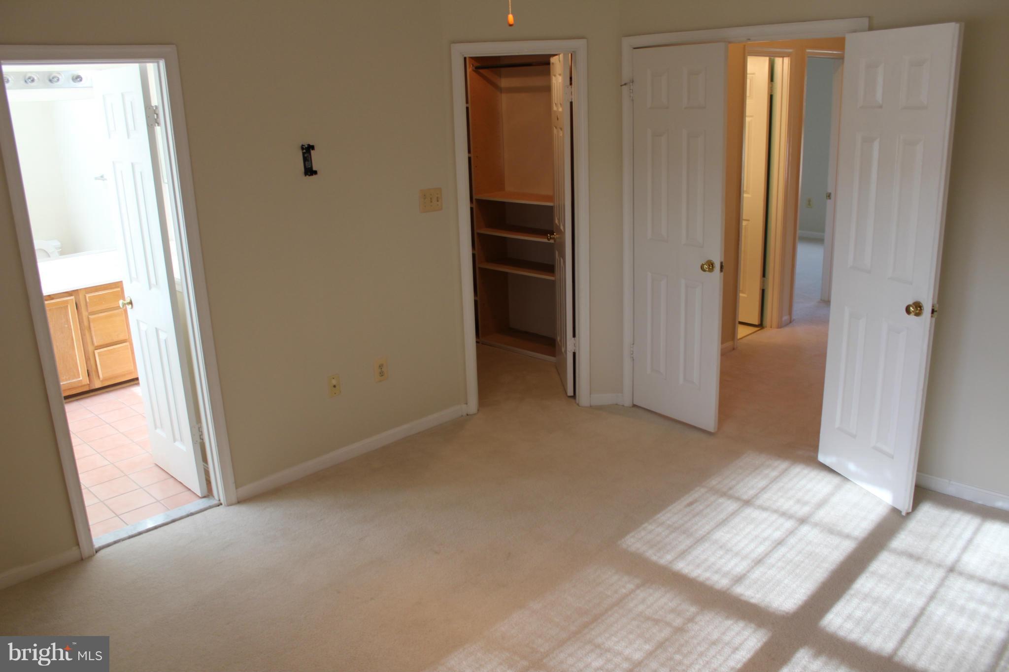 CASCADES - Residential Lease