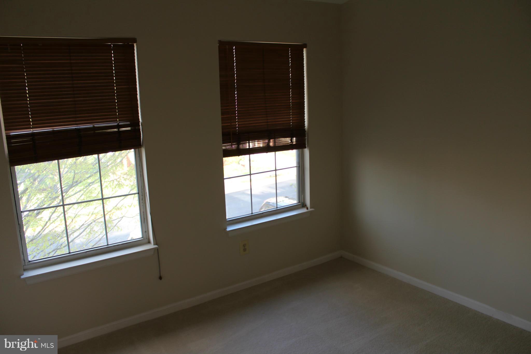 CASCADES - Residential Lease