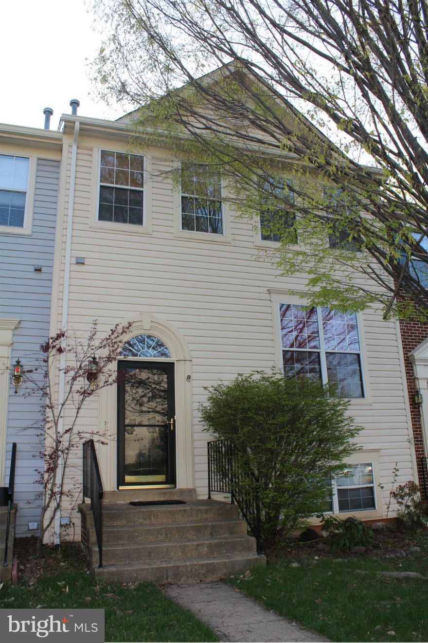 4BR/3.5BA sparkling home with bamboo floors, fresh paint, granite counters and more! Vaulted ceilings in all 3 upper level bedrooms. Full walk out lower level boasting a full bath and 4th legal bedroom or the perfect office. Large rear deck and lower patio. Home backs to the woods and trail so it offers complete privacy.