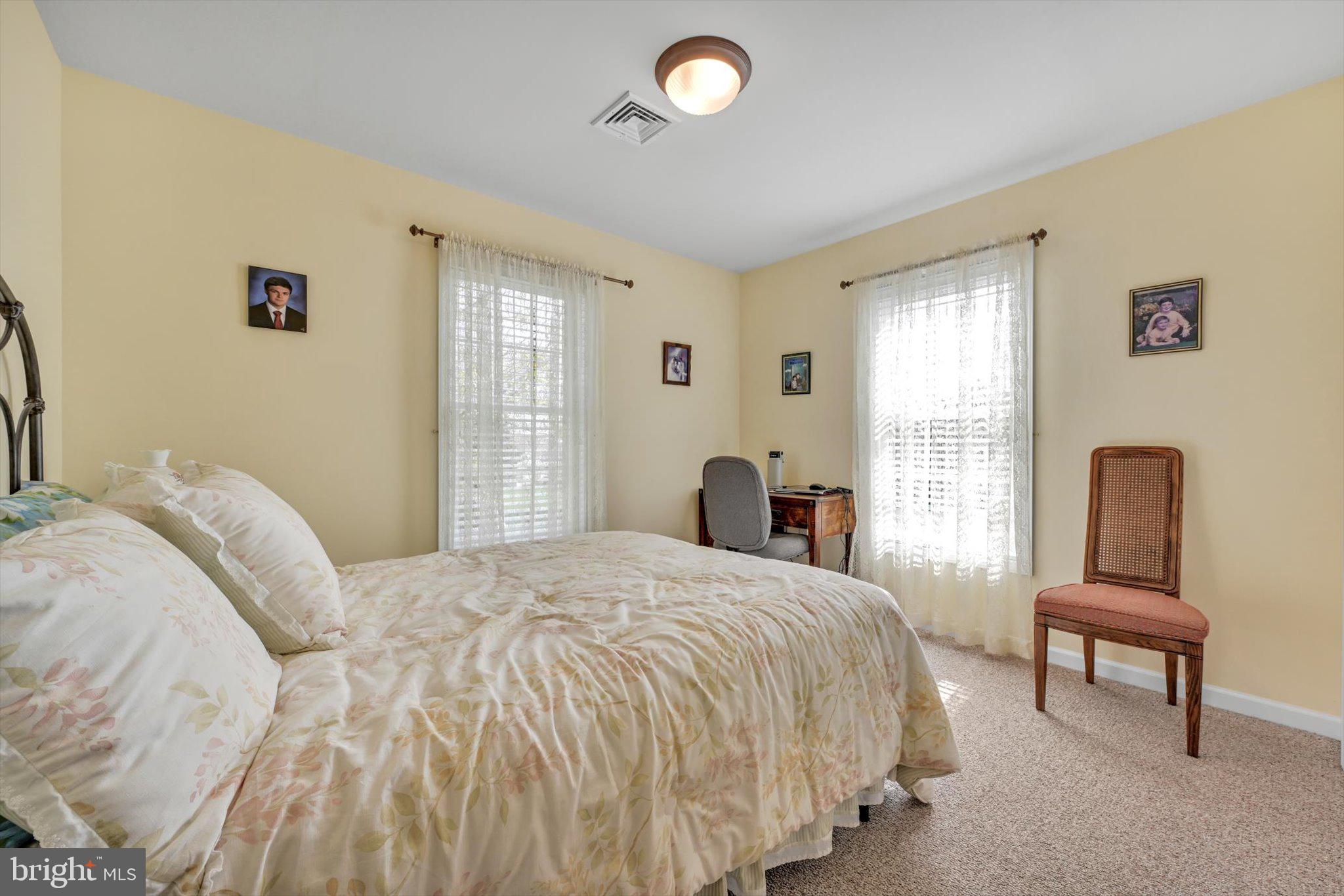 BROOKSHIRE - Residential