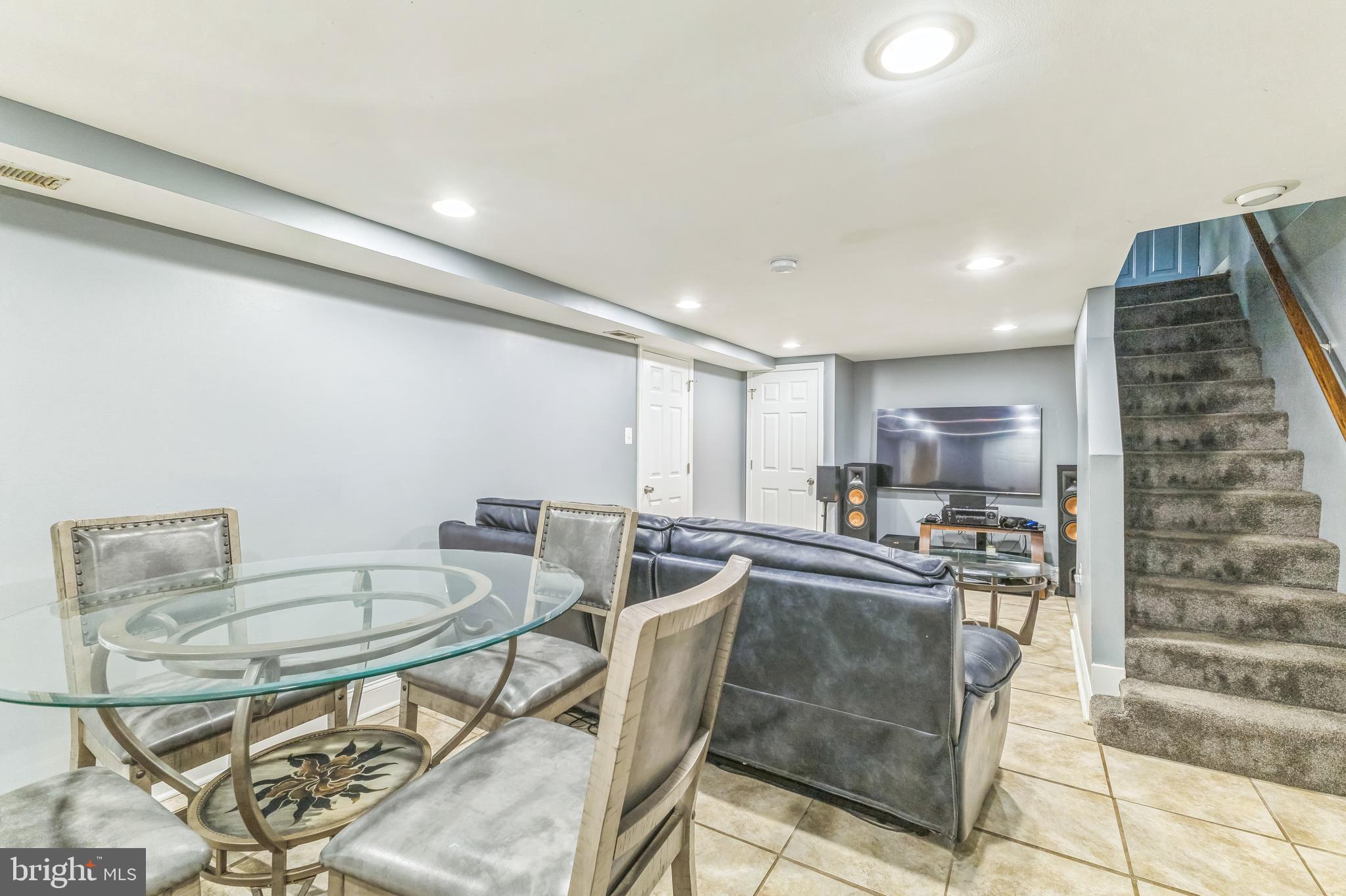 CORAL HILLS - Residential