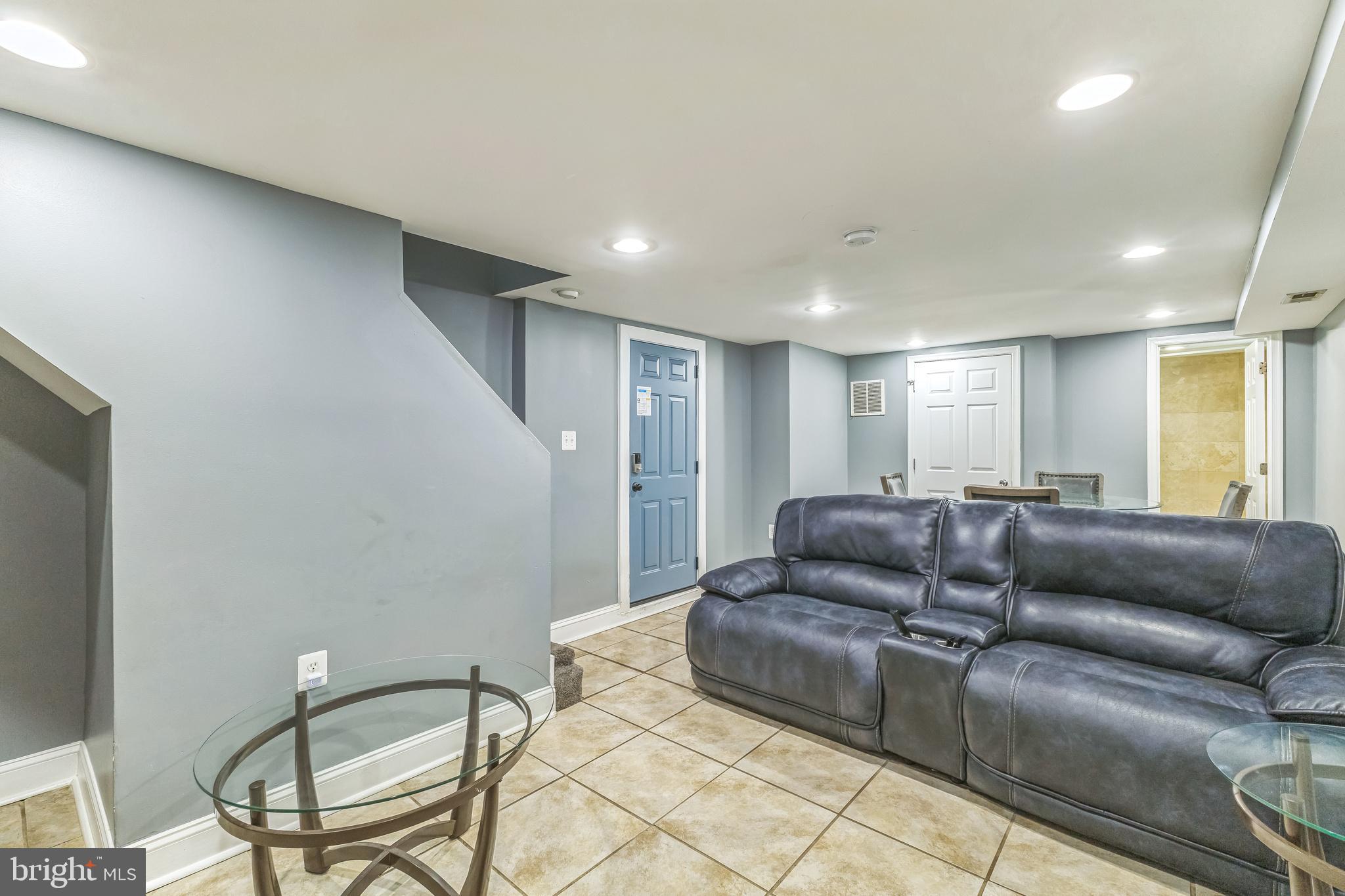 CORAL HILLS - Residential