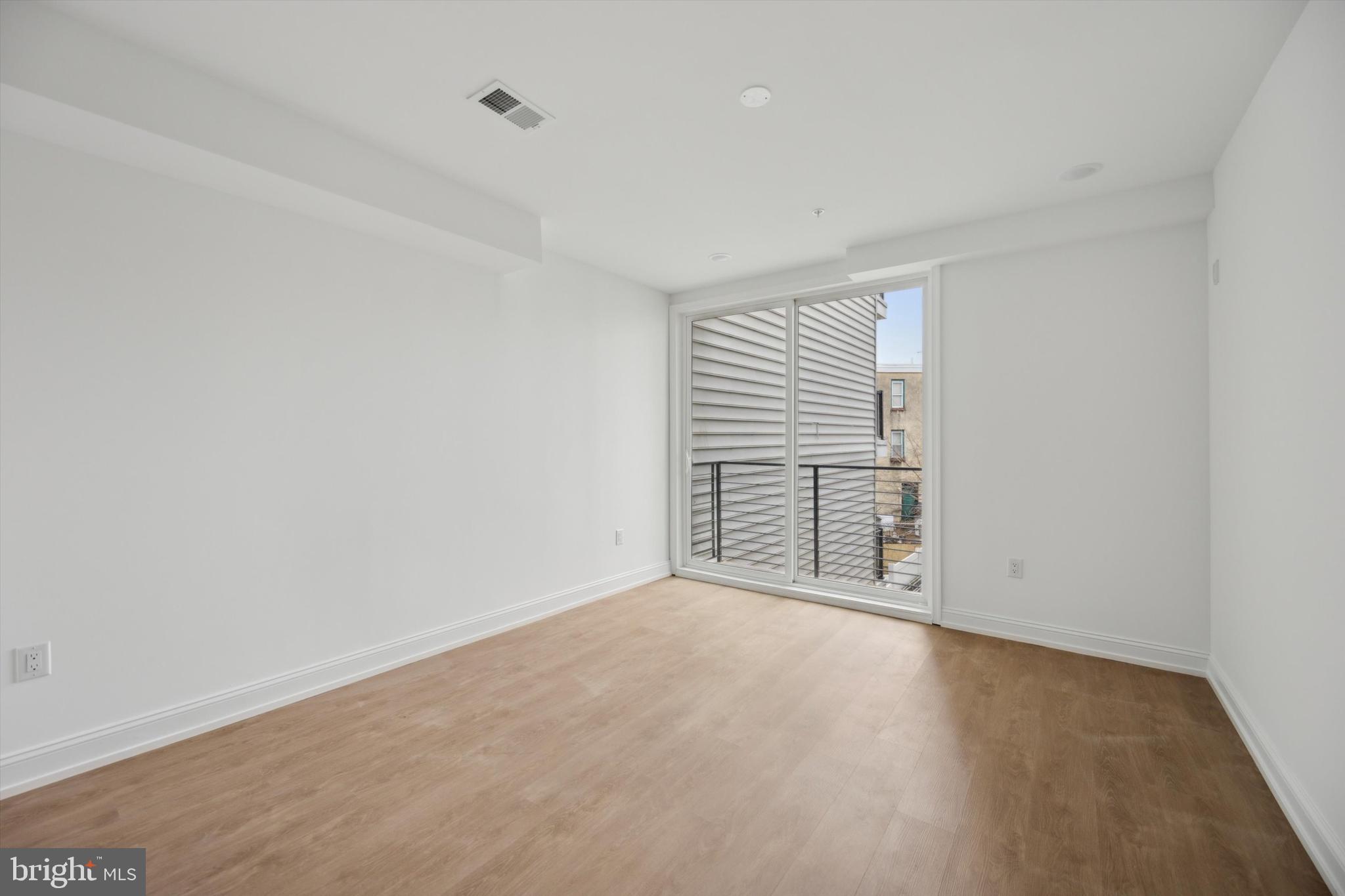 FRANCISVILLE - Residential Lease