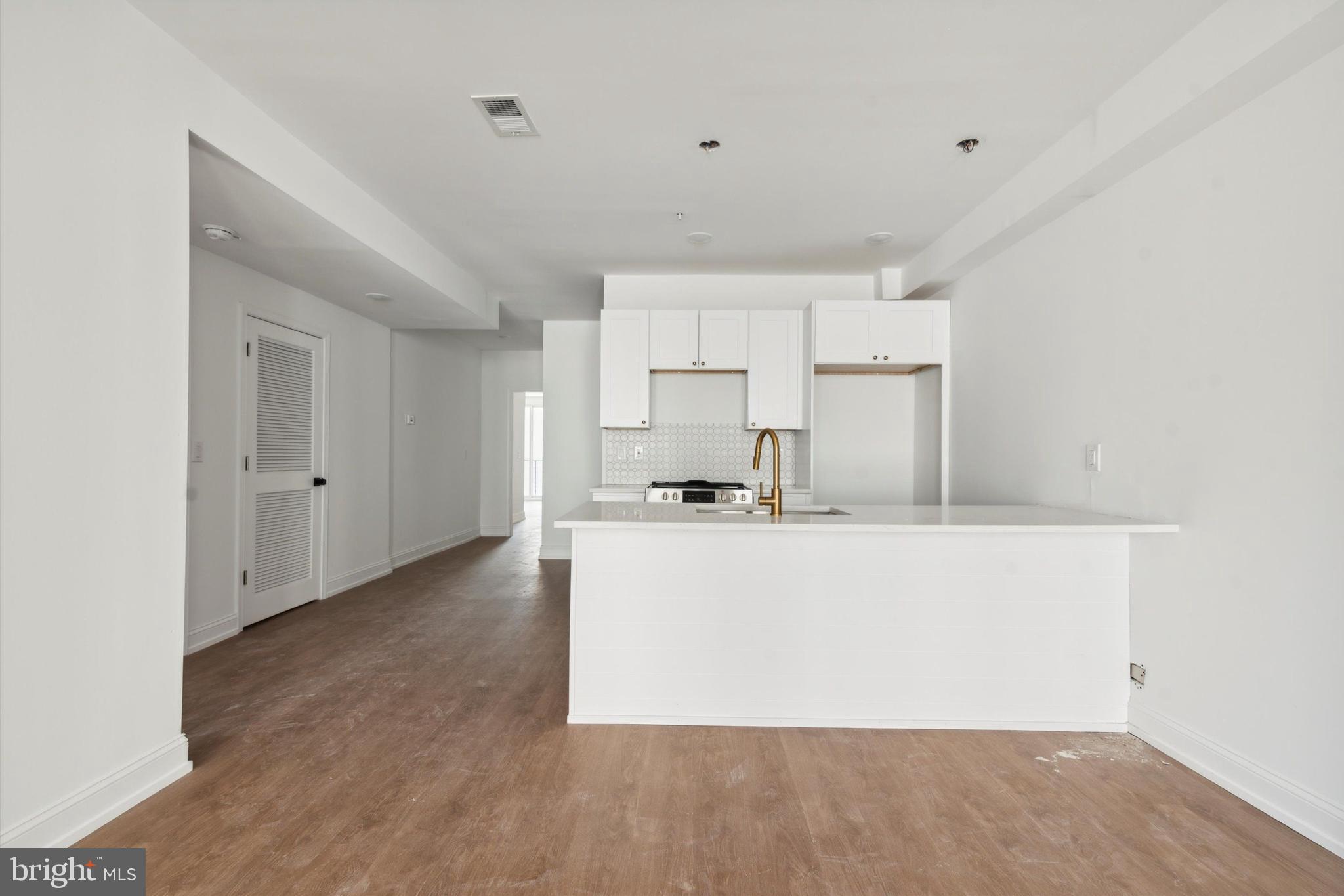 FRANCISVILLE - Residential Lease