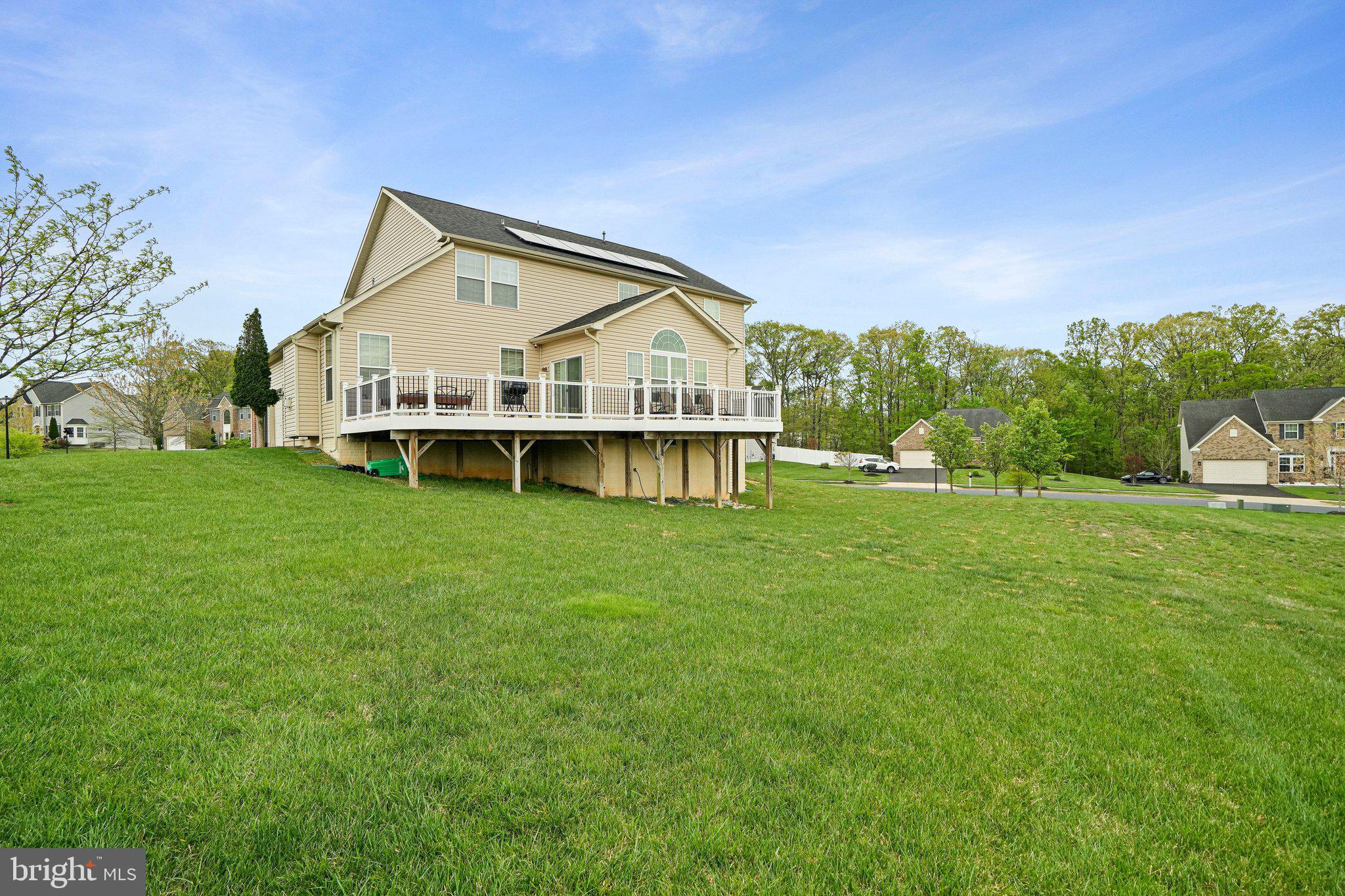WASHINGTON OVERLOOK - Residential