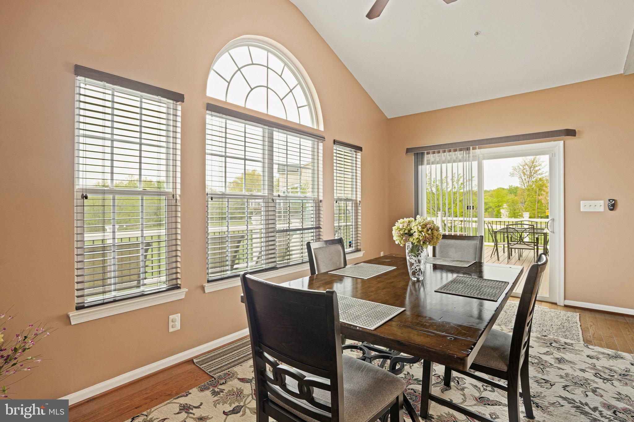 WASHINGTON OVERLOOK - Residential