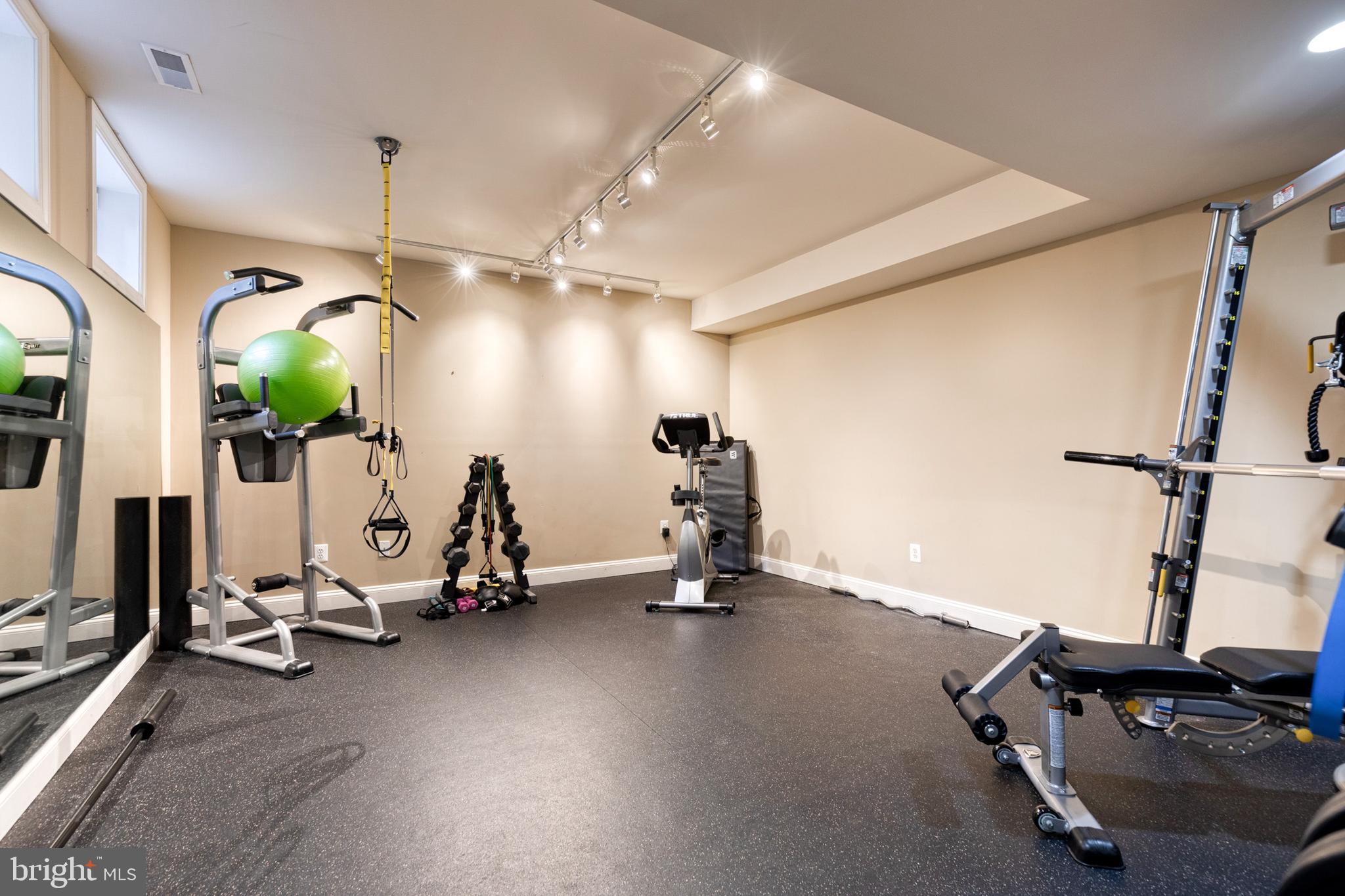 BRAESIDE - Residential