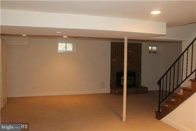 ASH GROVE - Residential Lease