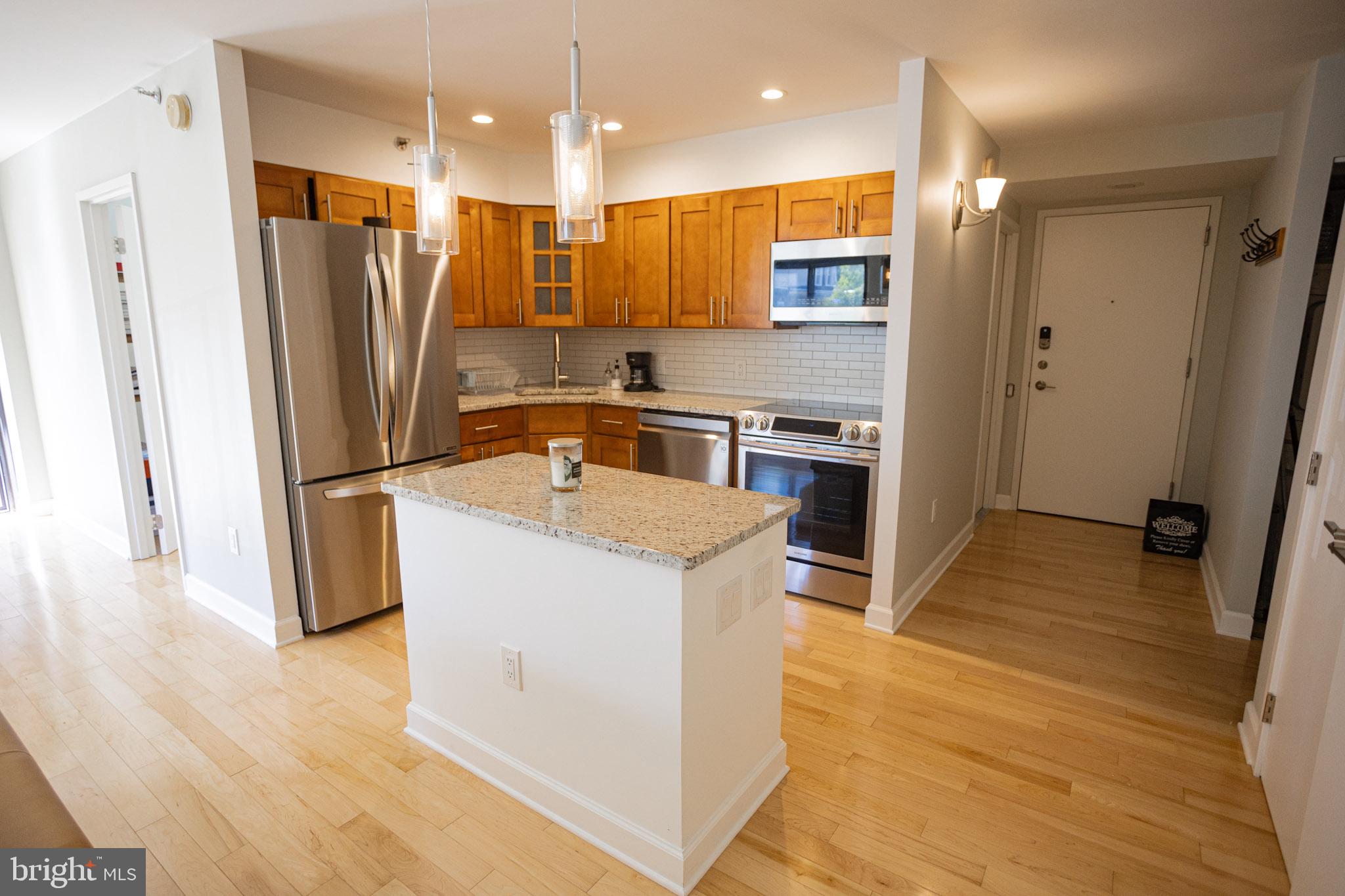 2201 CHERRY STREET 201