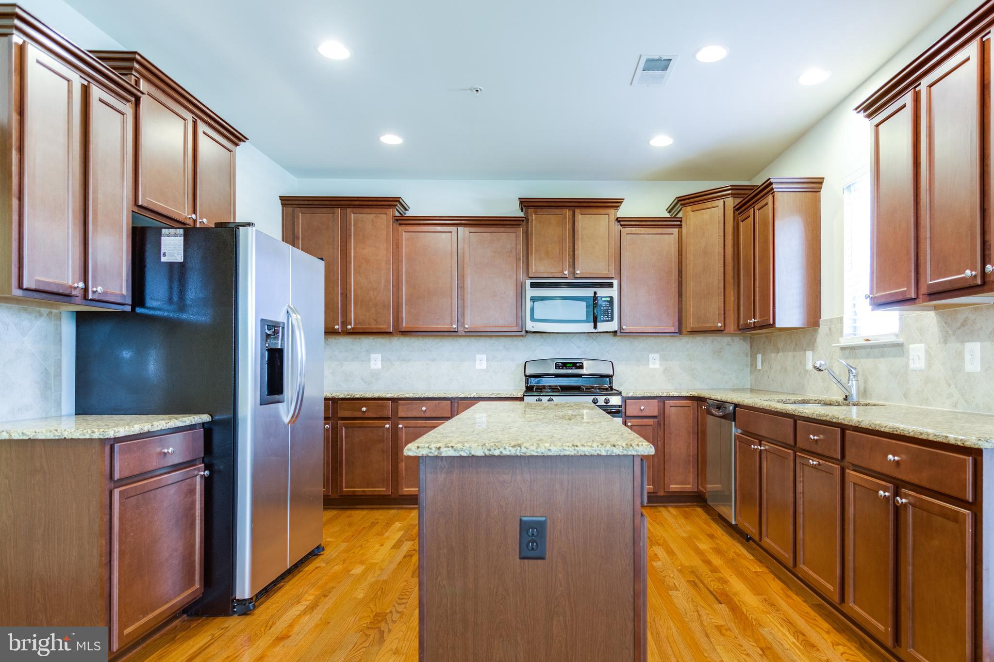 GLENEAGLES AT ST CHARLES - Residential