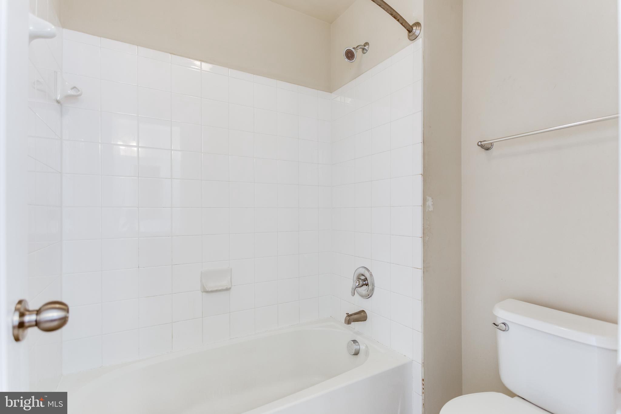 GLENEAGLES AT ST CHARLES - Residential