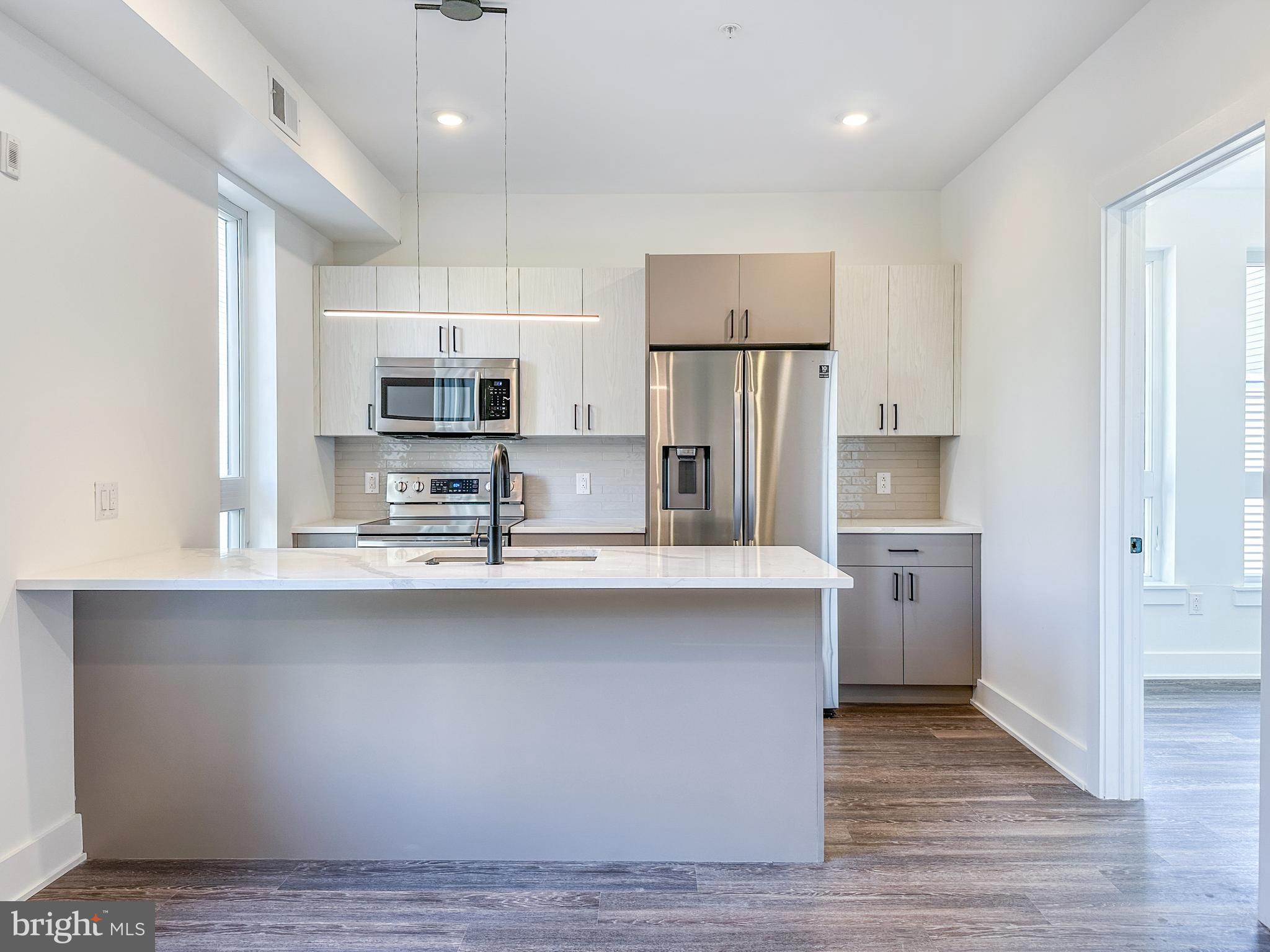 FRANCISVILLE - Commercial Sale