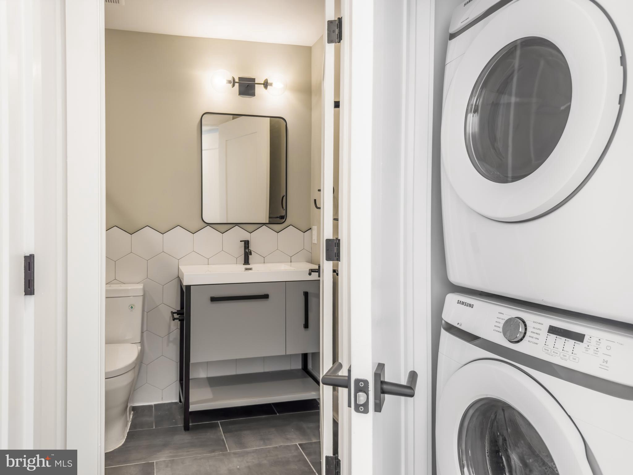 FRANCISVILLE - Commercial Sale