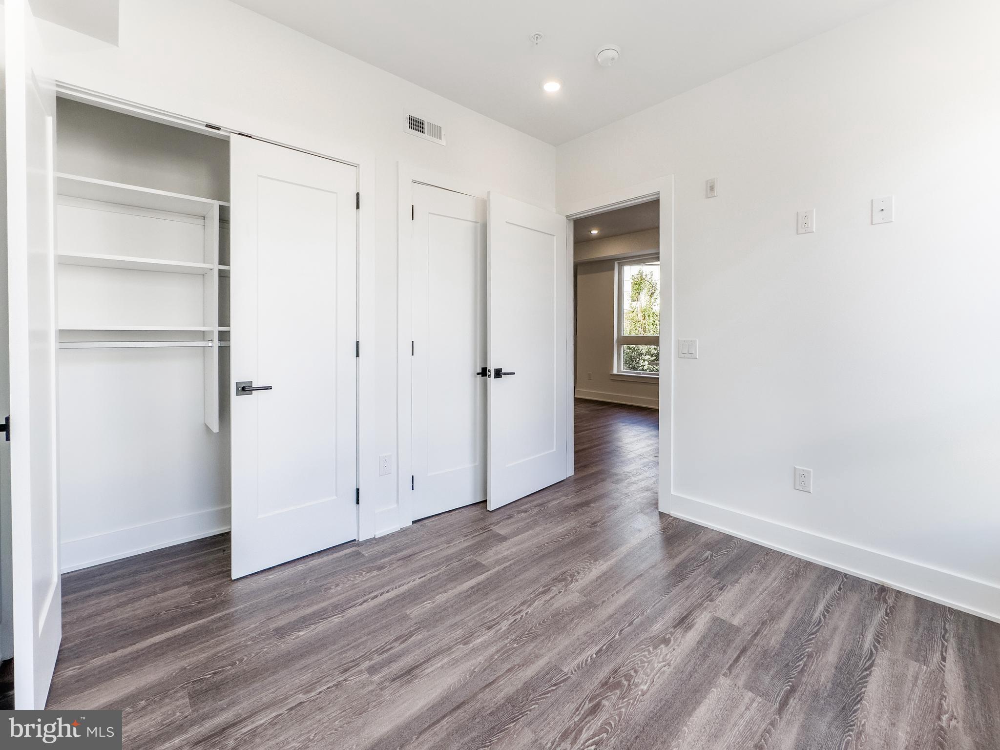 FRANCISVILLE - Commercial Sale