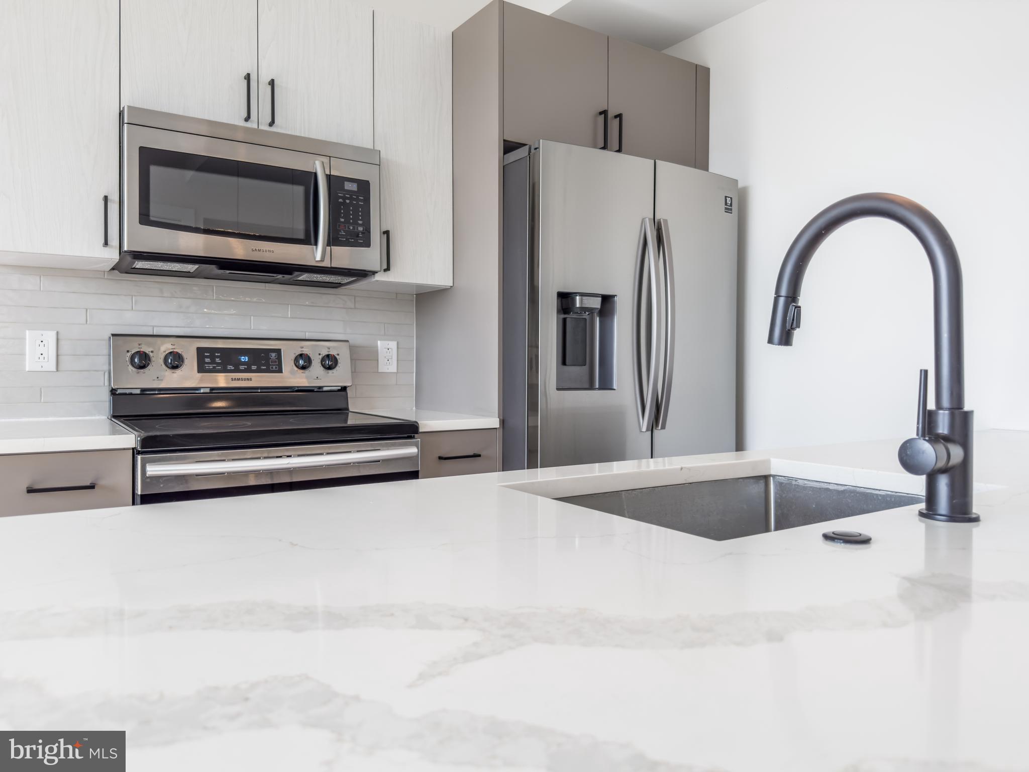 FRANCISVILLE - Commercial Sale