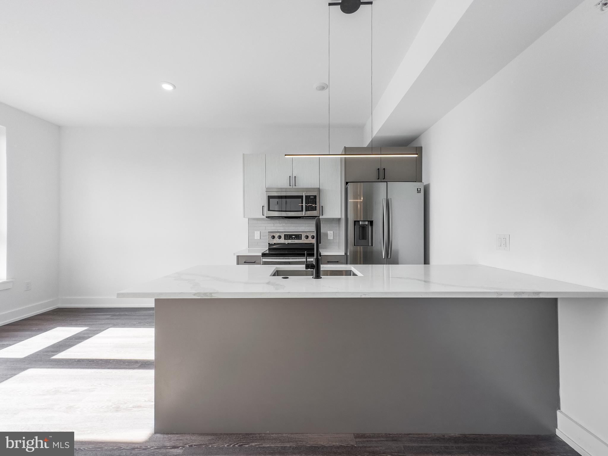 FRANCISVILLE - Commercial Sale