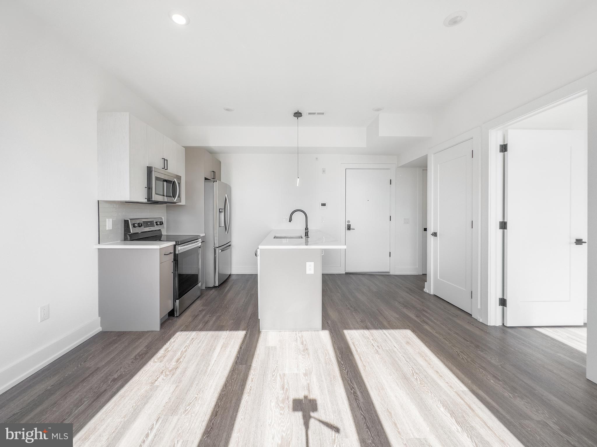 FRANCISVILLE - Commercial Sale