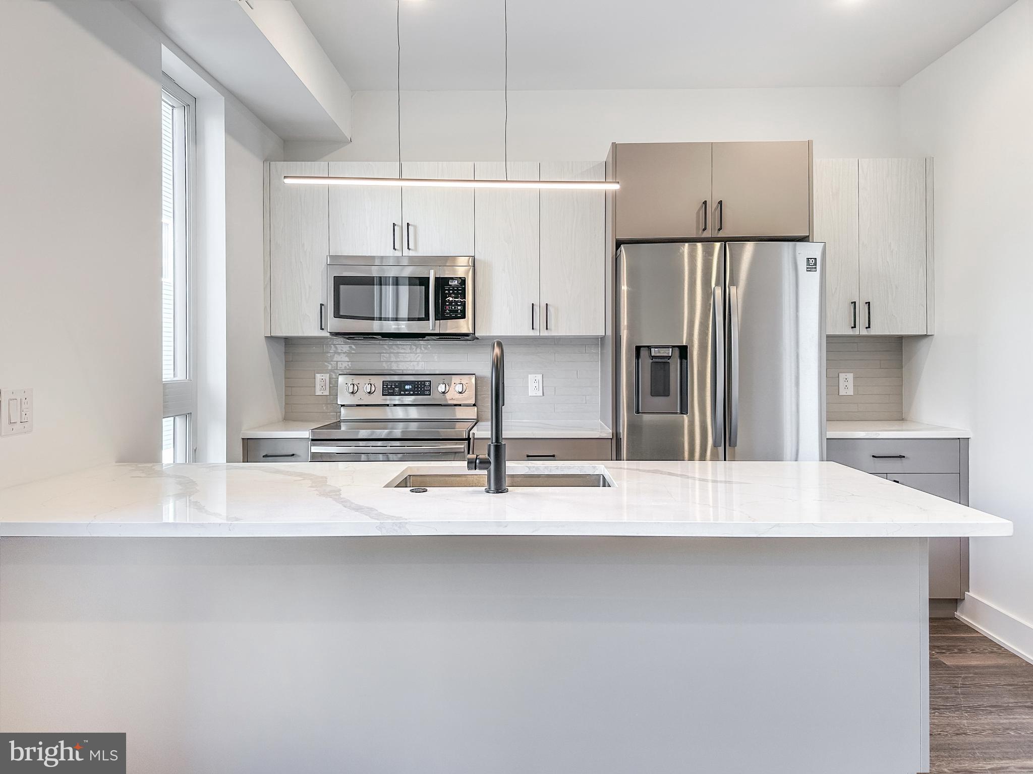 FRANCISVILLE - Commercial Sale