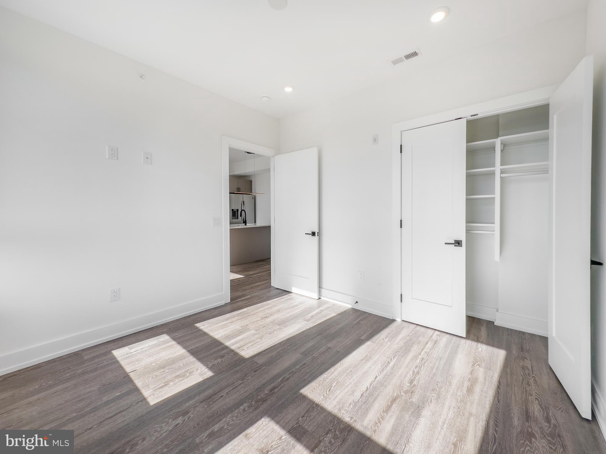 FRANCISVILLE - Commercial Sale