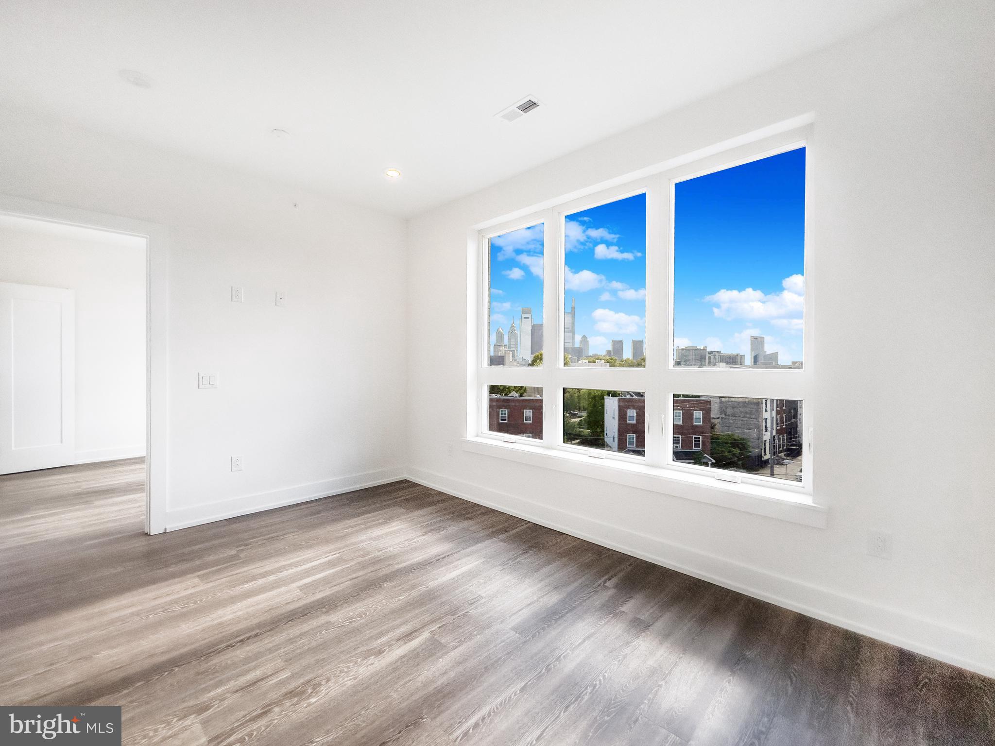FRANCISVILLE - Commercial Sale