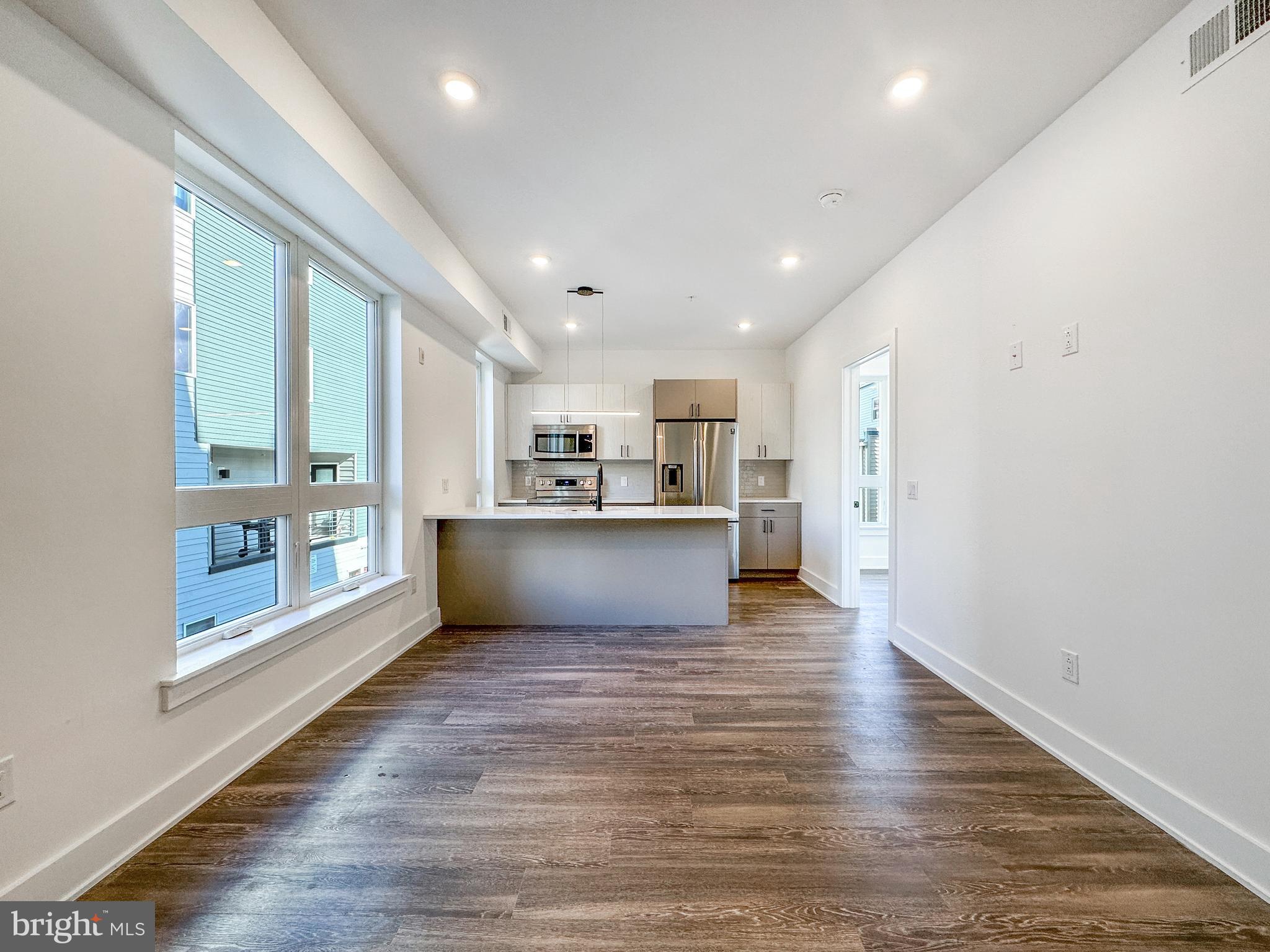 FRANCISVILLE - Commercial Sale
