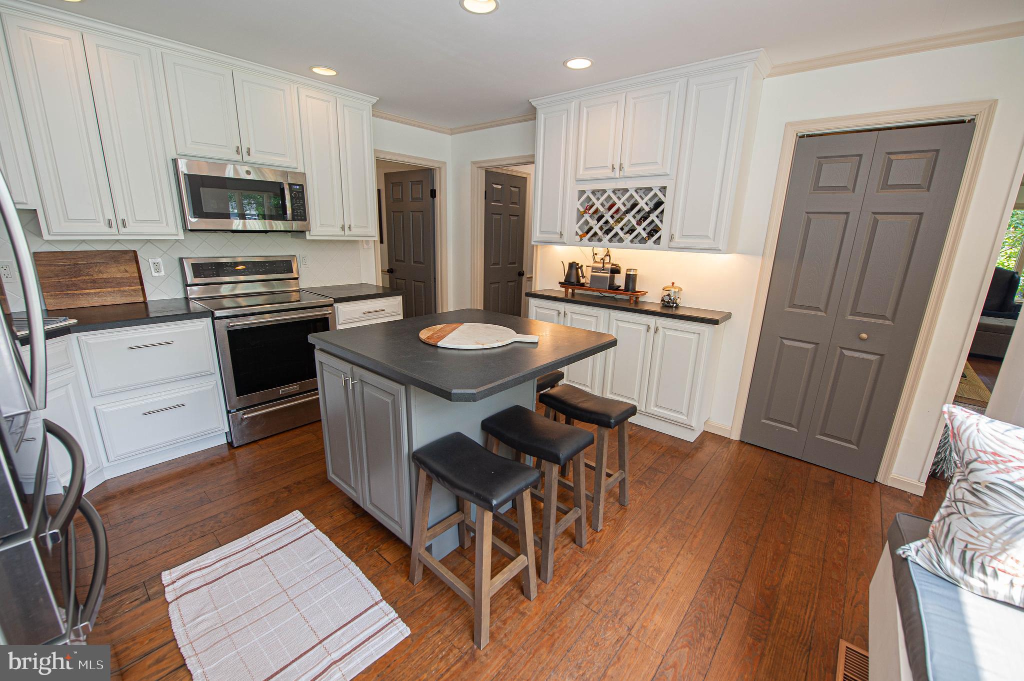 COVERED BRIDGE ESTATES - Residential