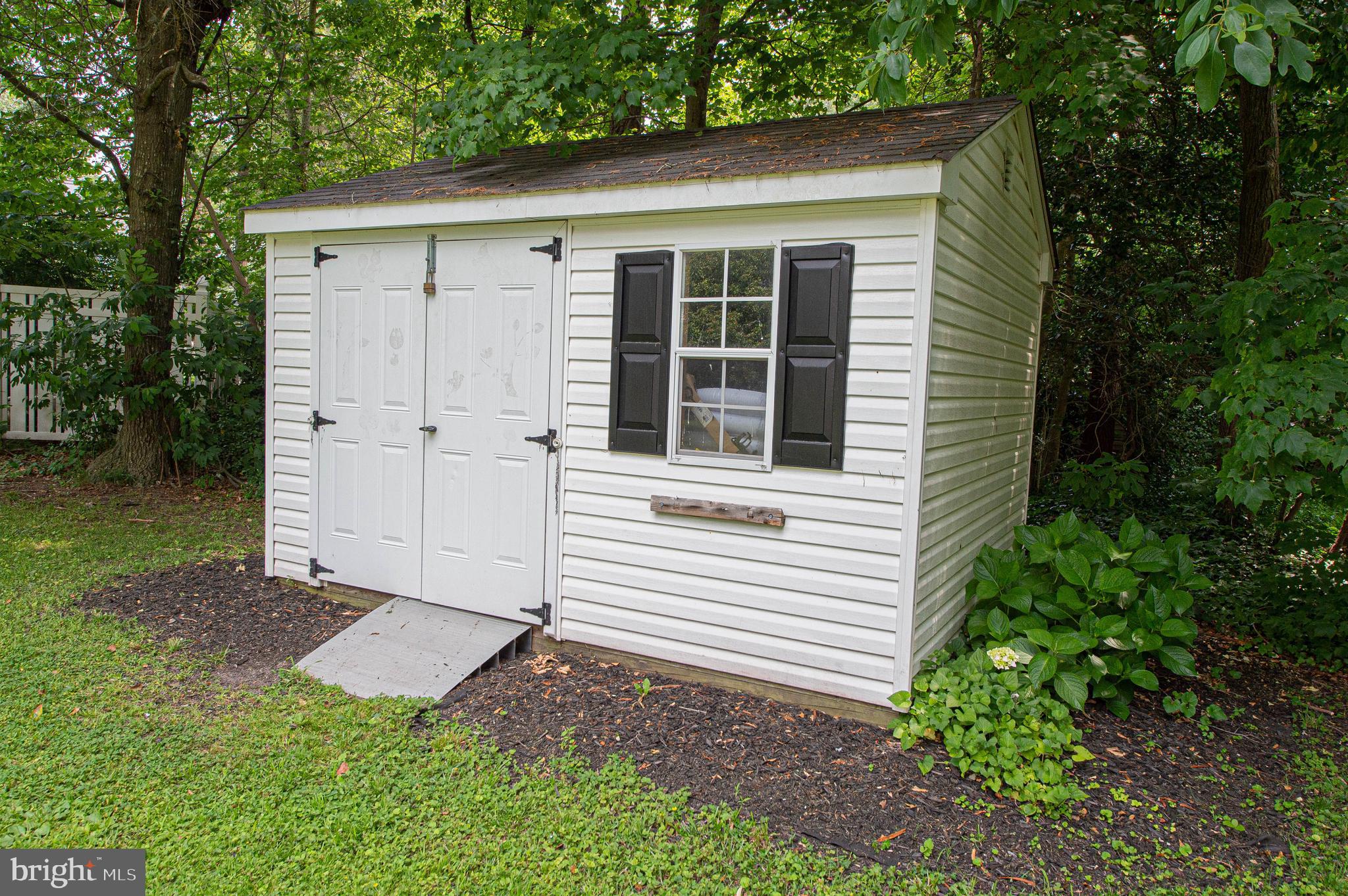 COVERED BRIDGE ESTATES - Residential