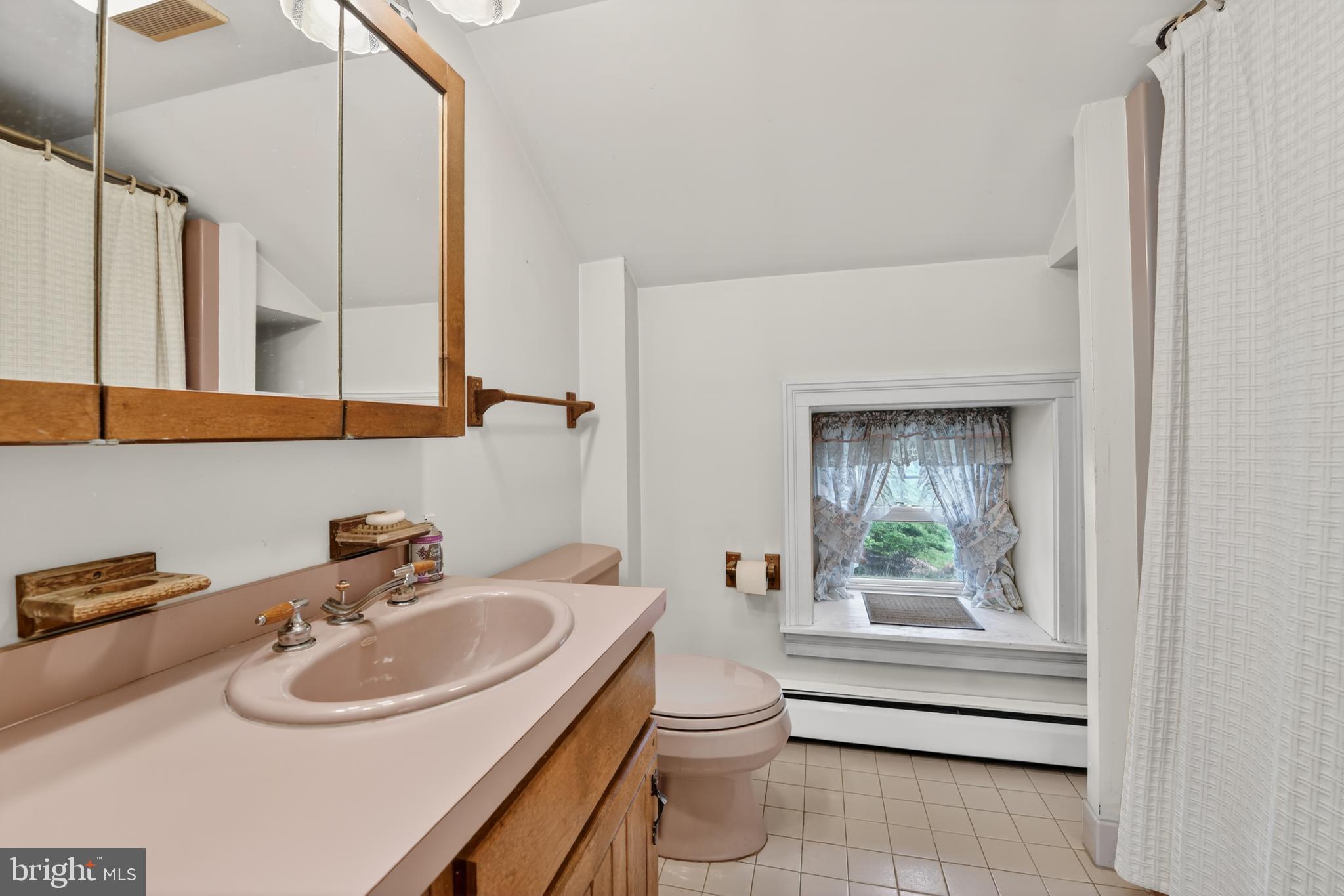 WILSHIRE MEADOWS - Residential