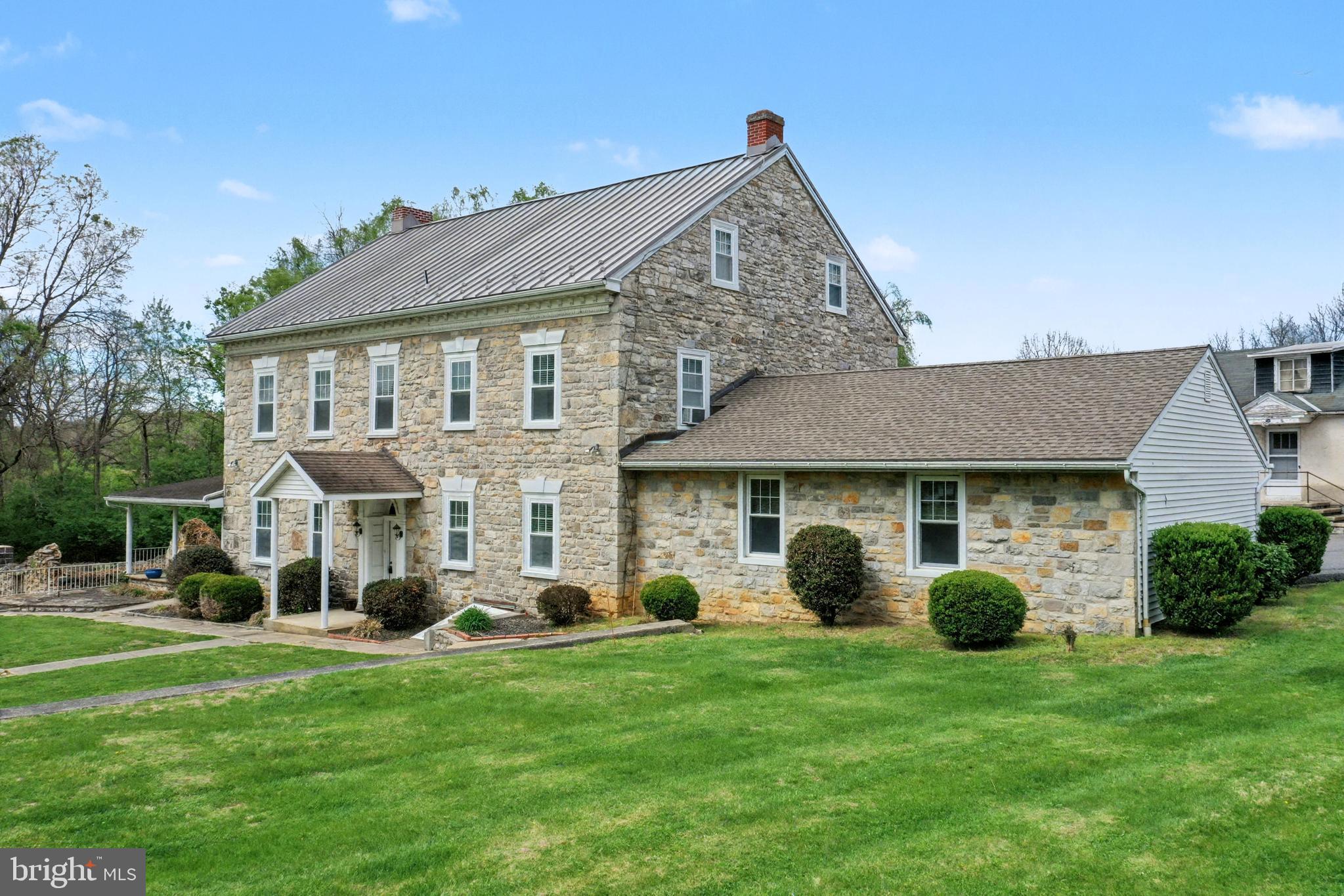 WILSHIRE MEADOWS - Residential