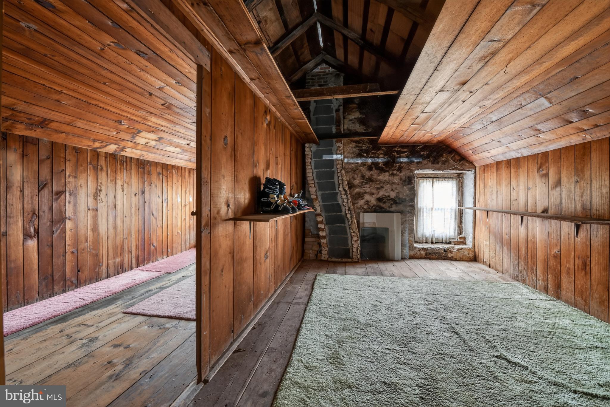 WILSHIRE MEADOWS - Residential