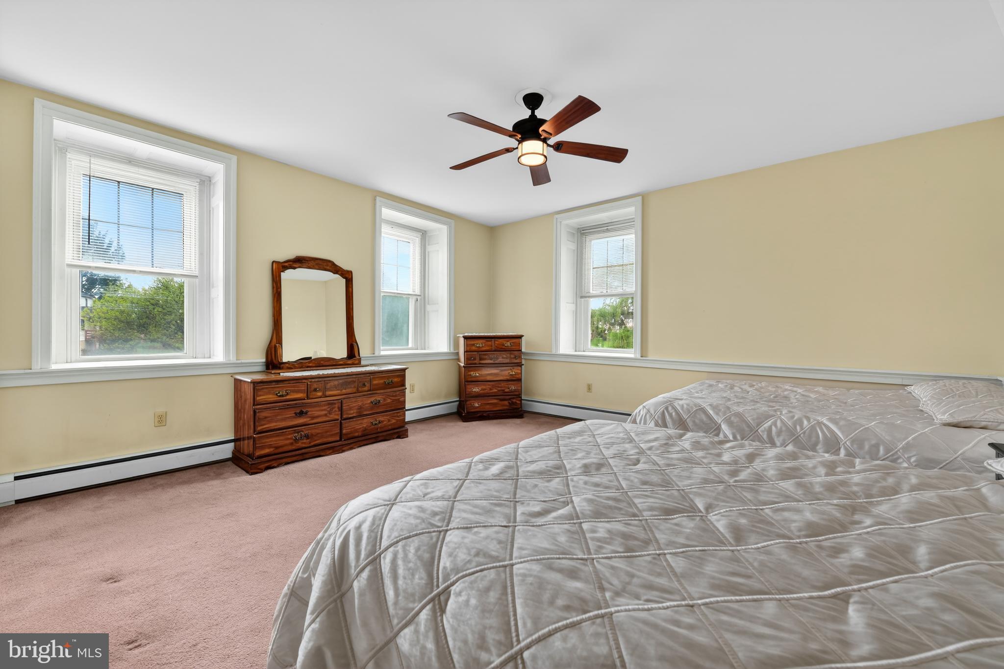 WILSHIRE MEADOWS - Residential