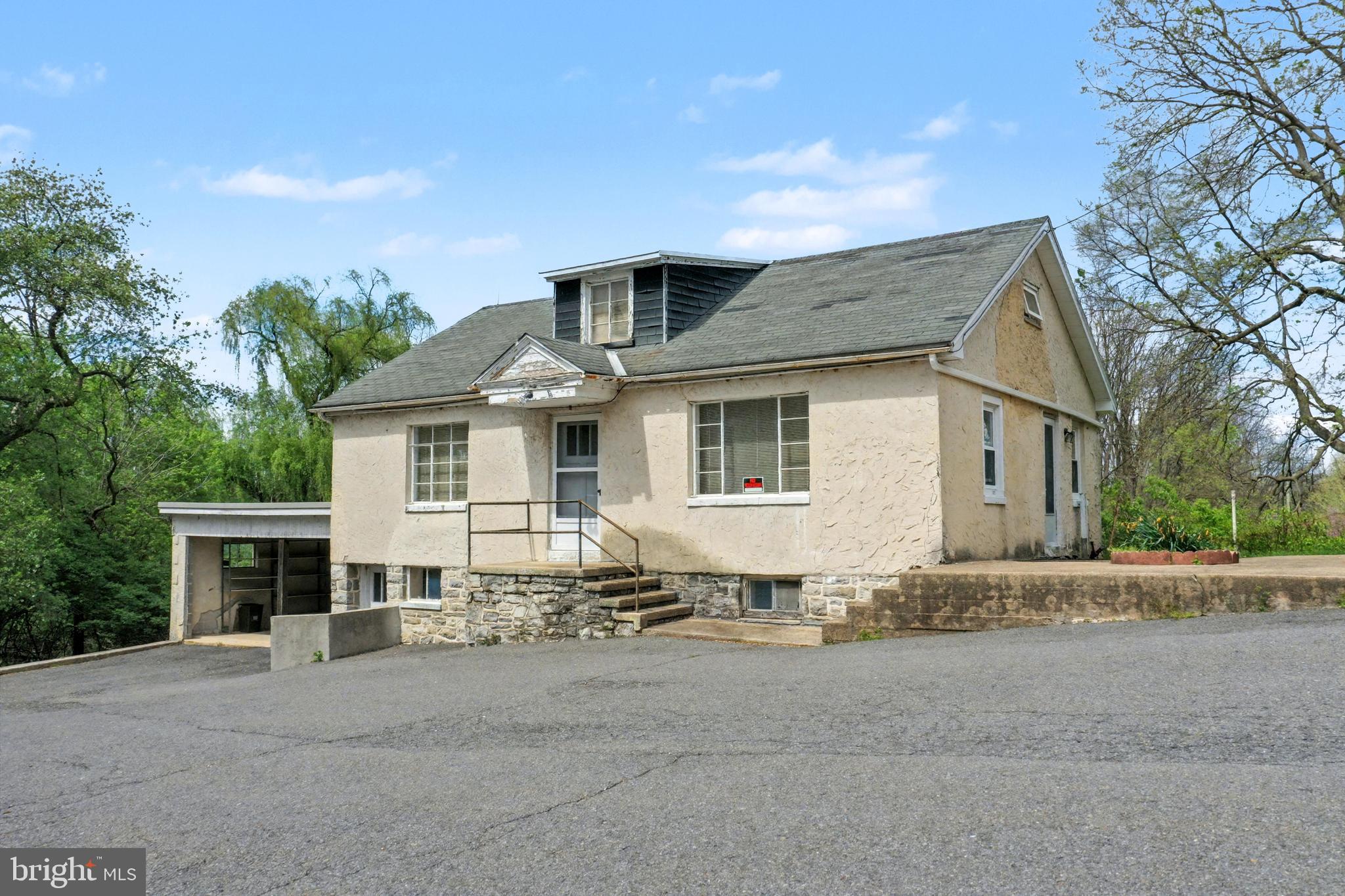 WILSHIRE MEADOWS - Residential