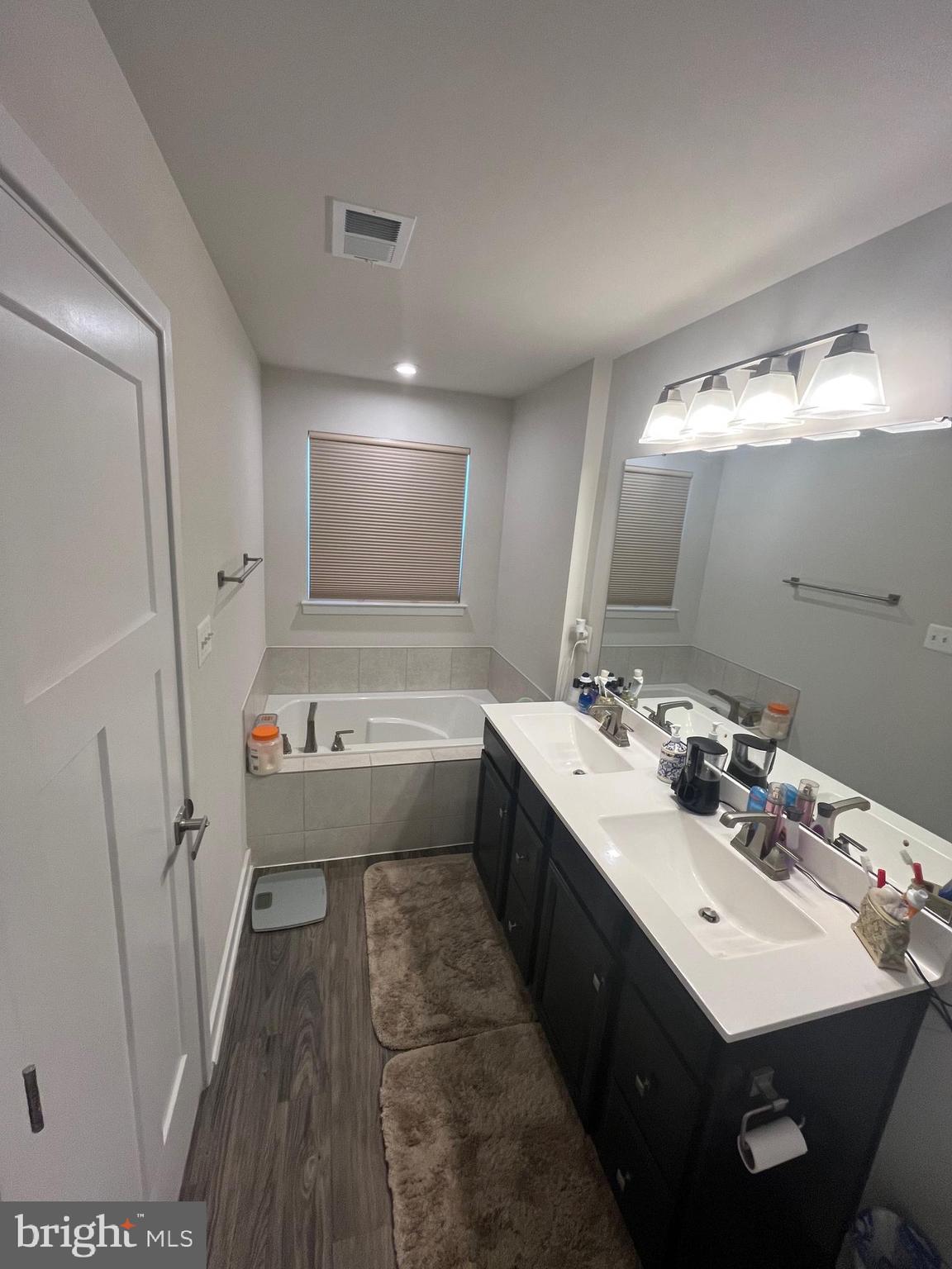 POTOMAC STATION - Residential