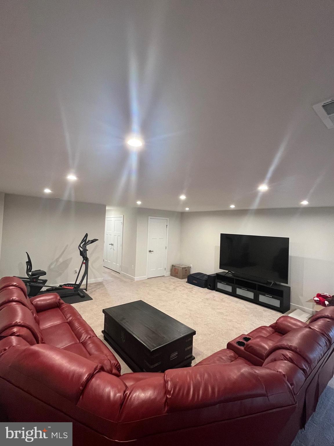 POTOMAC STATION - Residential