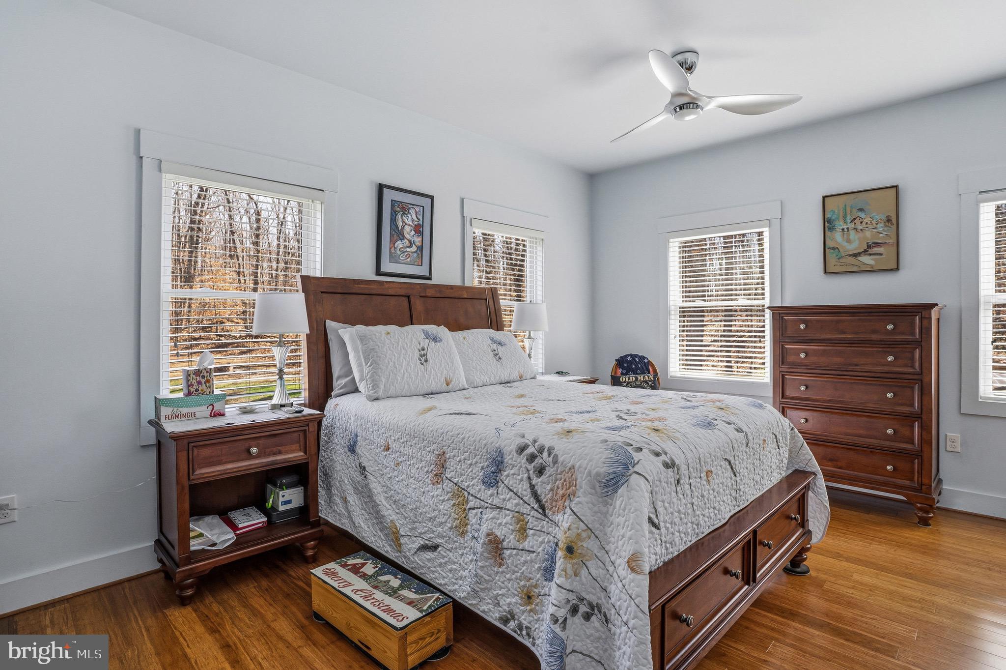 OAKLEIGH - Residential