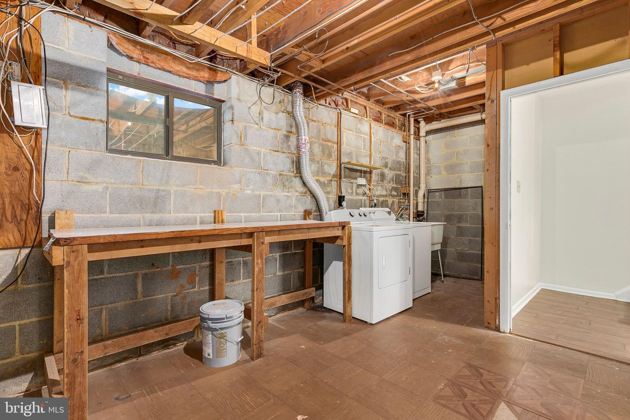 INVERNESS NORTH - Residential