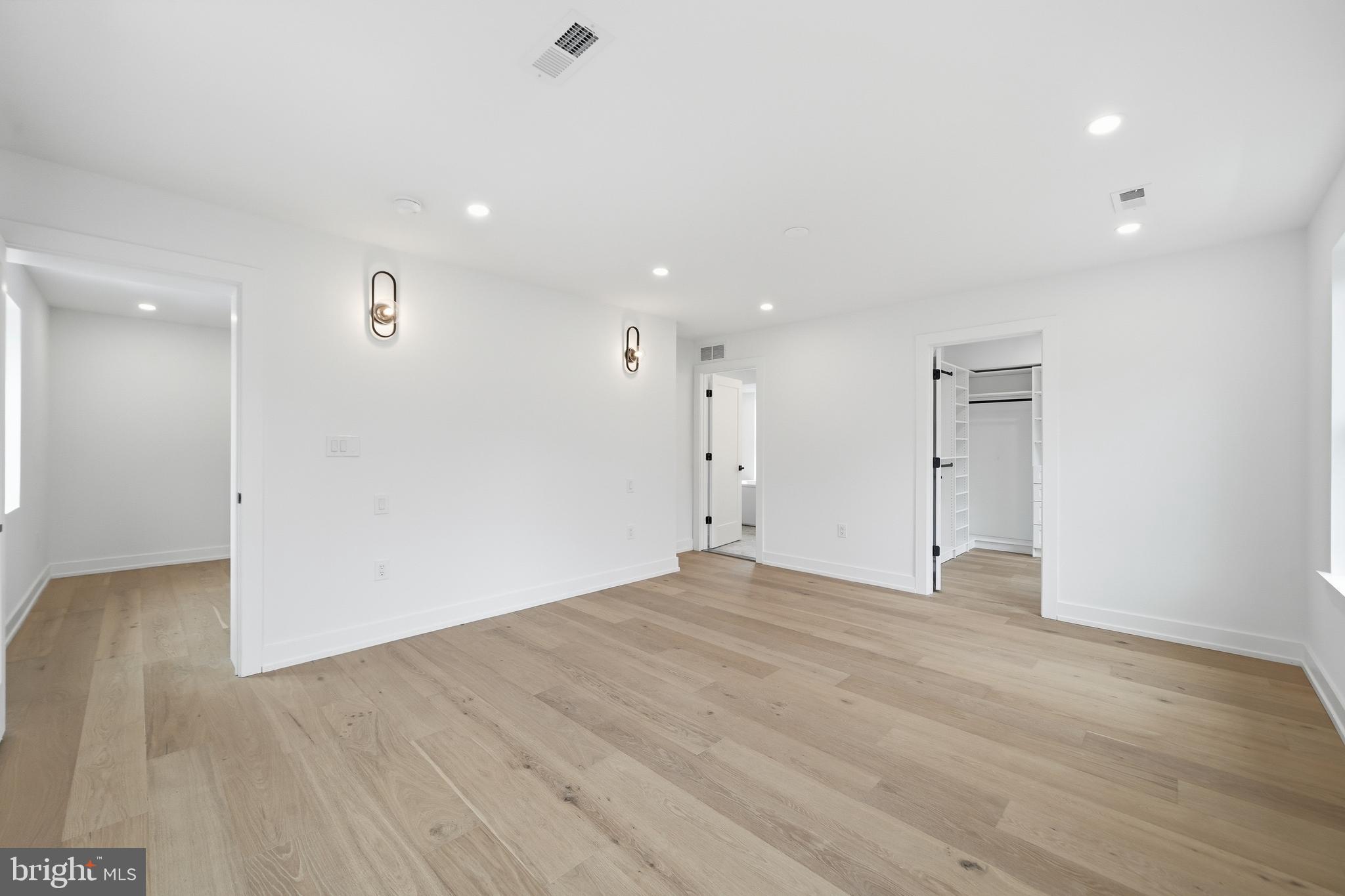 CHURCHVILLE MANOR - Residential