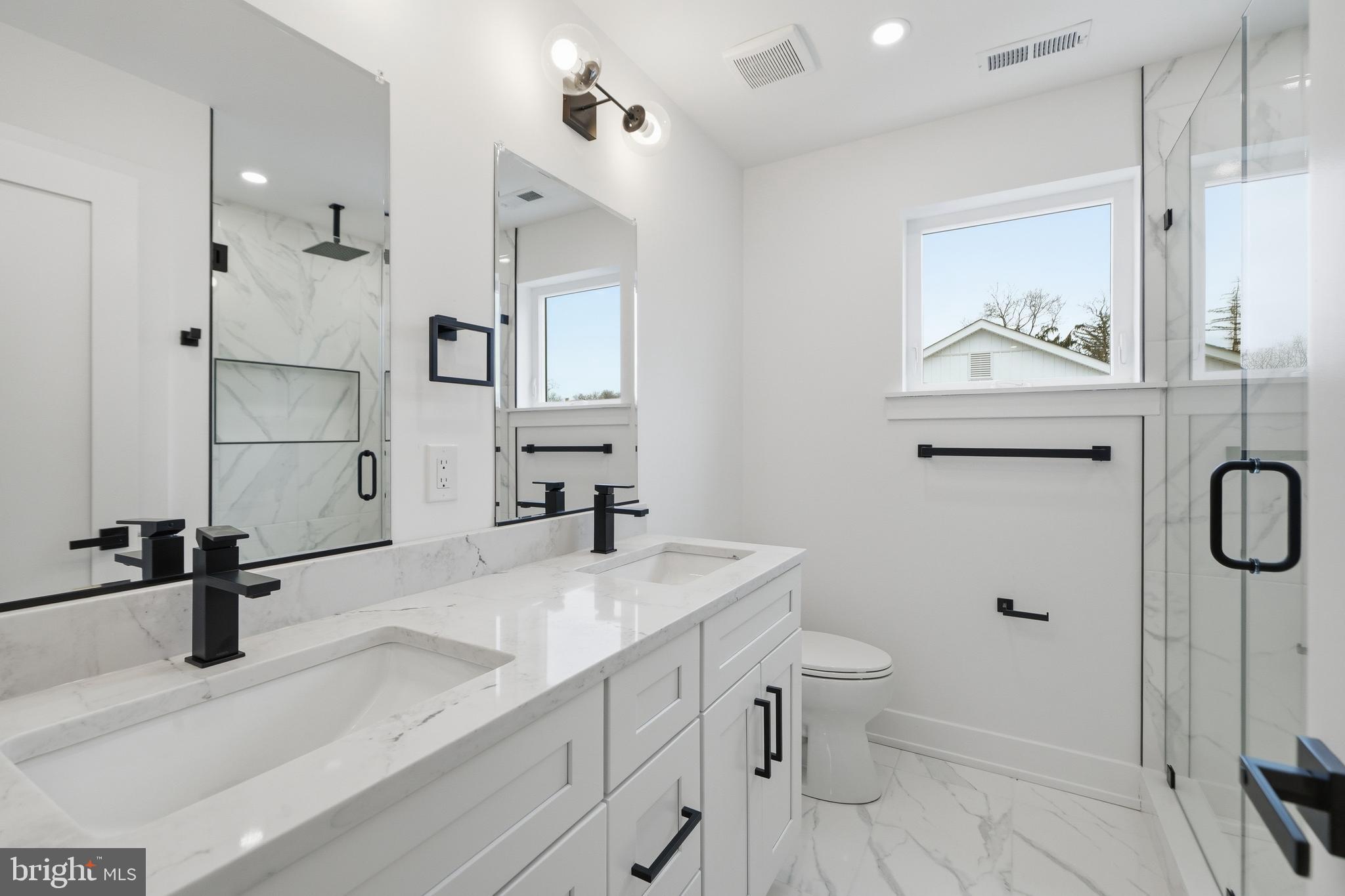 CHURCHVILLE MANOR - Residential