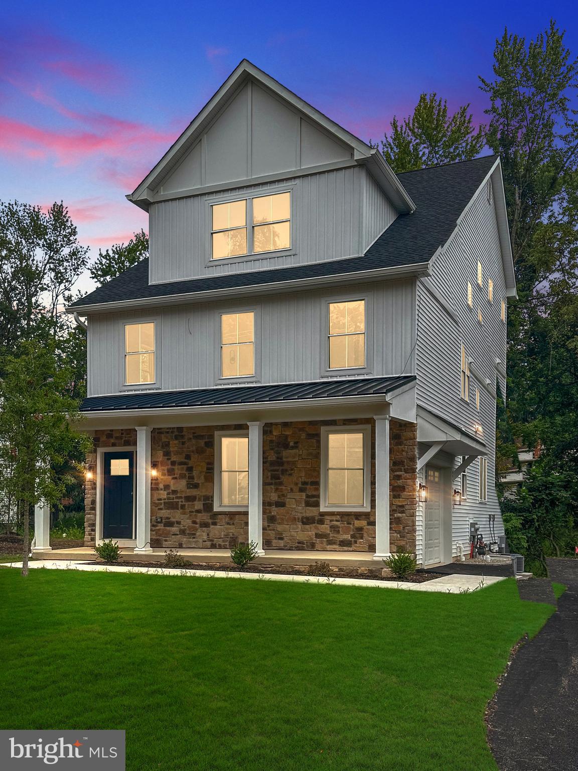 CHURCHVILLE MANOR - Residential