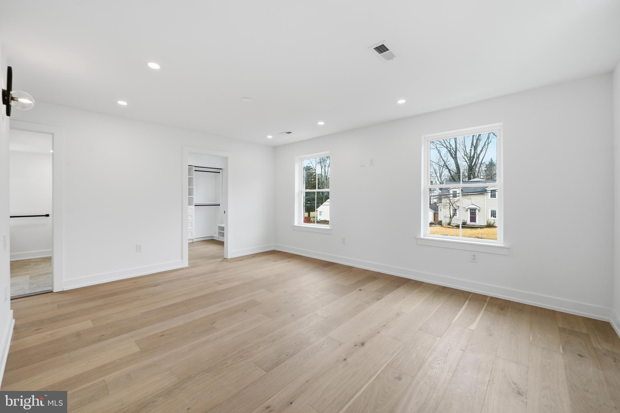 CHURCHVILLE MANOR - Residential