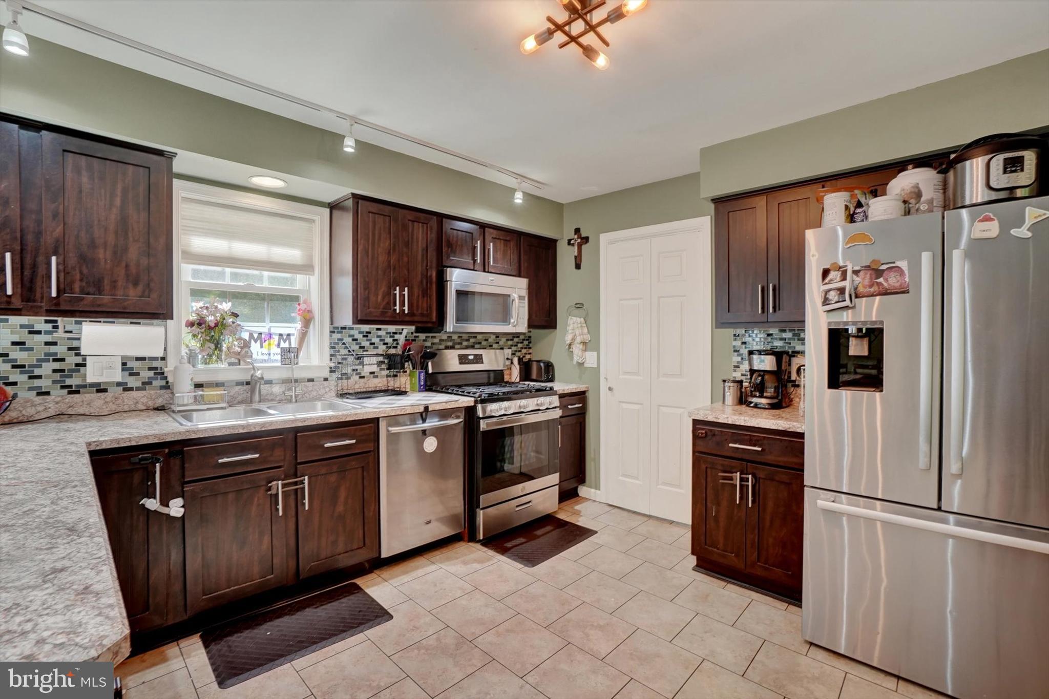 NORTH HOPEWELL TWP - Residential