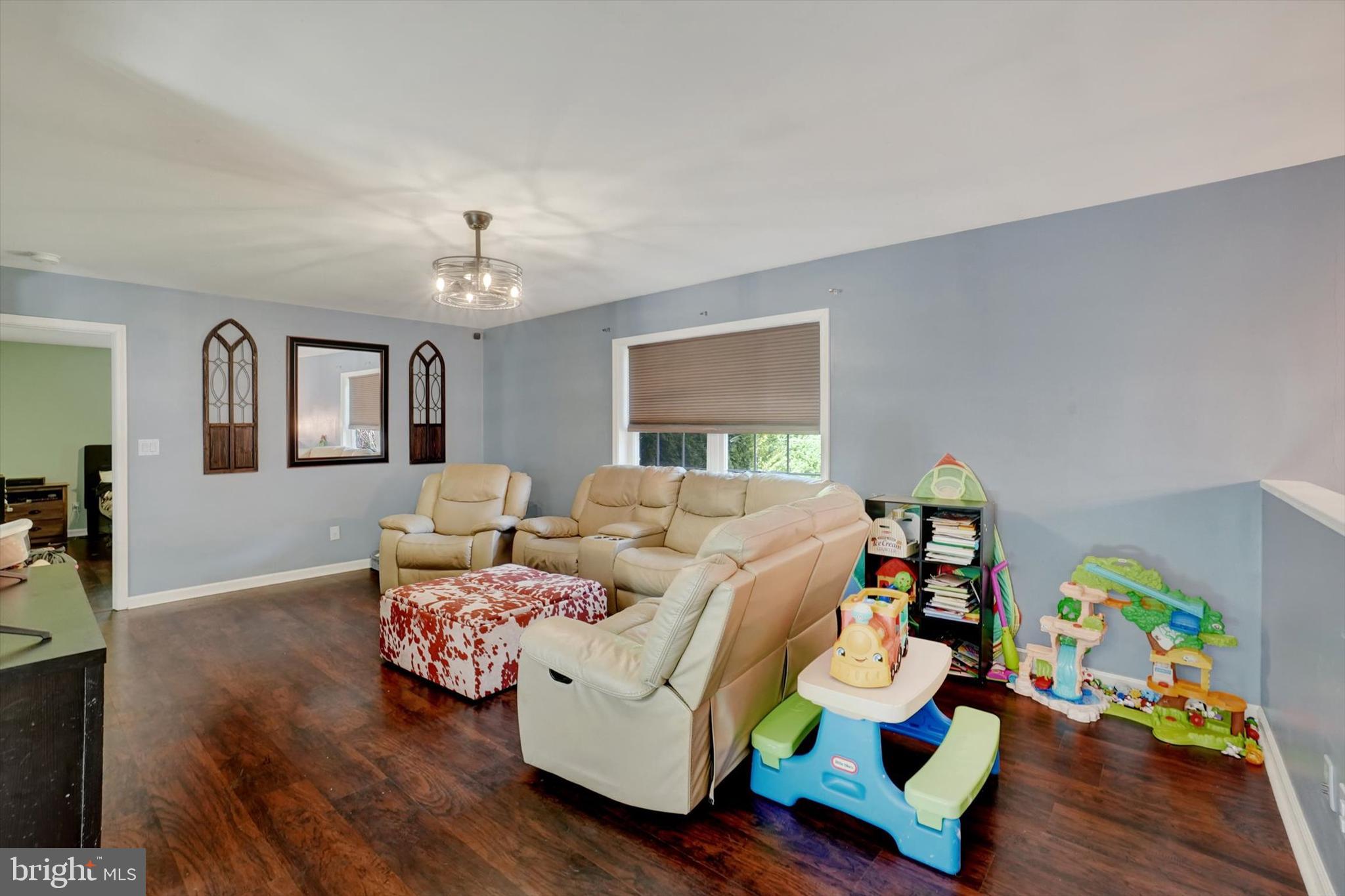 NORTH HOPEWELL TWP - Residential