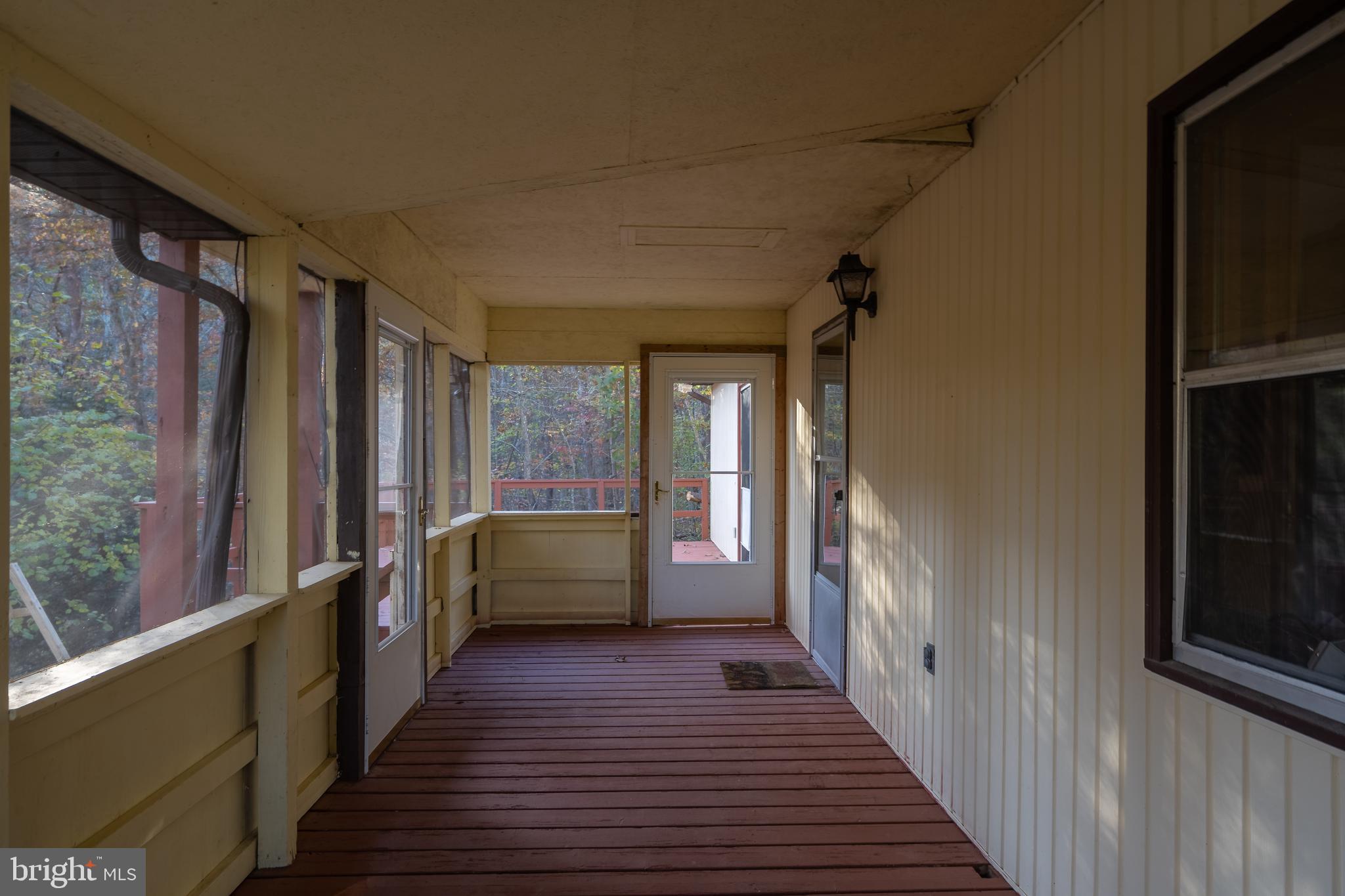 FLOWERWOOD FARM - Residential