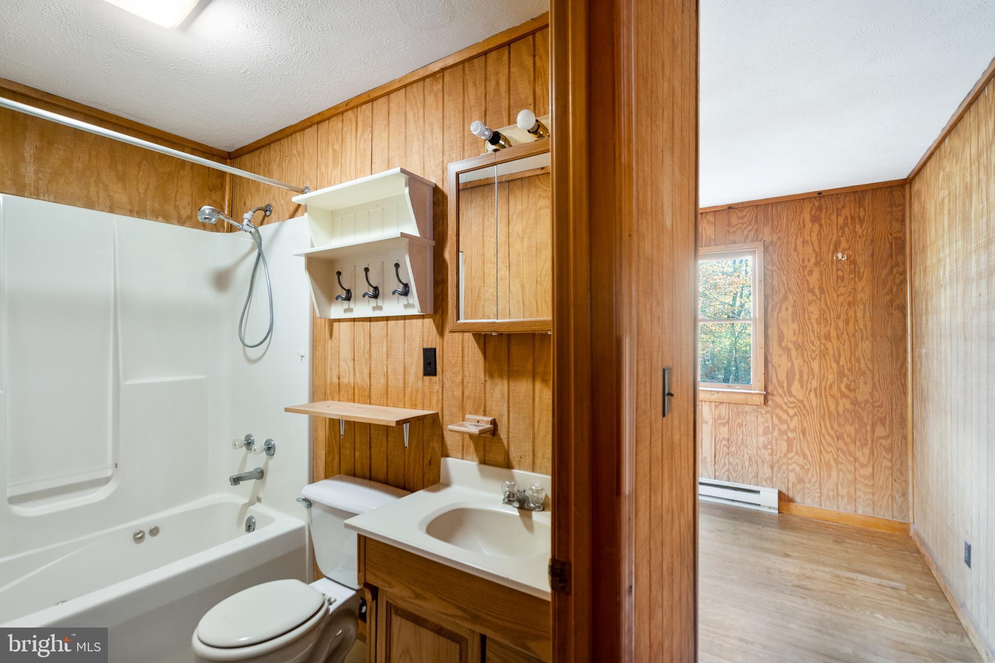 FLOWERWOOD FARM - Residential