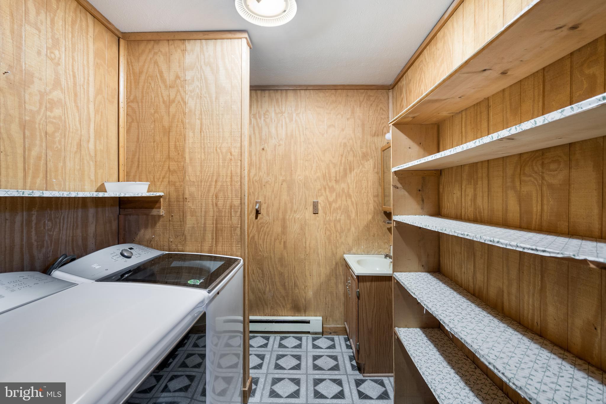 FLOWERWOOD FARM - Residential