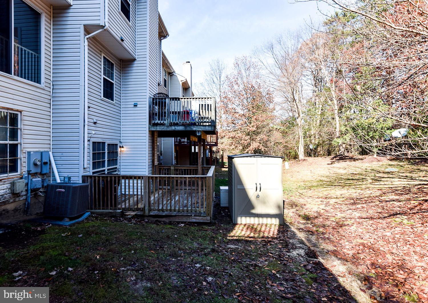 APPLEGATE CONDO - Residential