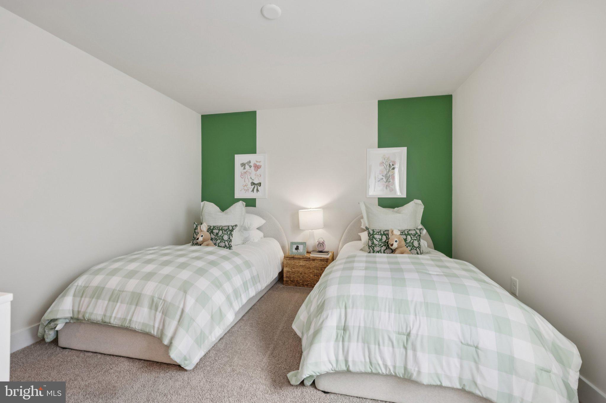 WILLOW RUN - Residential