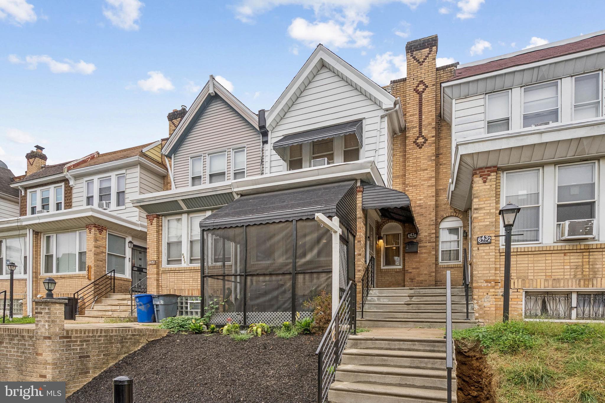 WEST OAK LANE - Residential