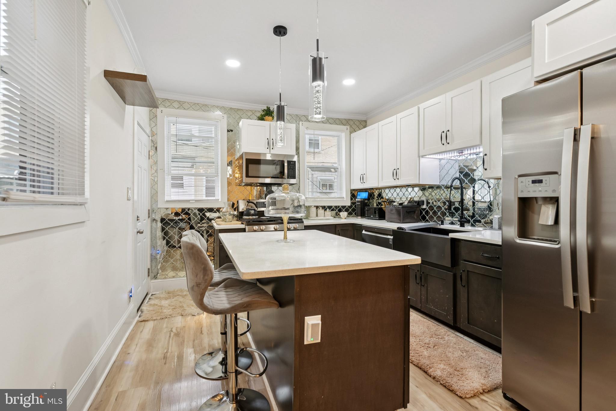 WEST OAK LANE - Residential