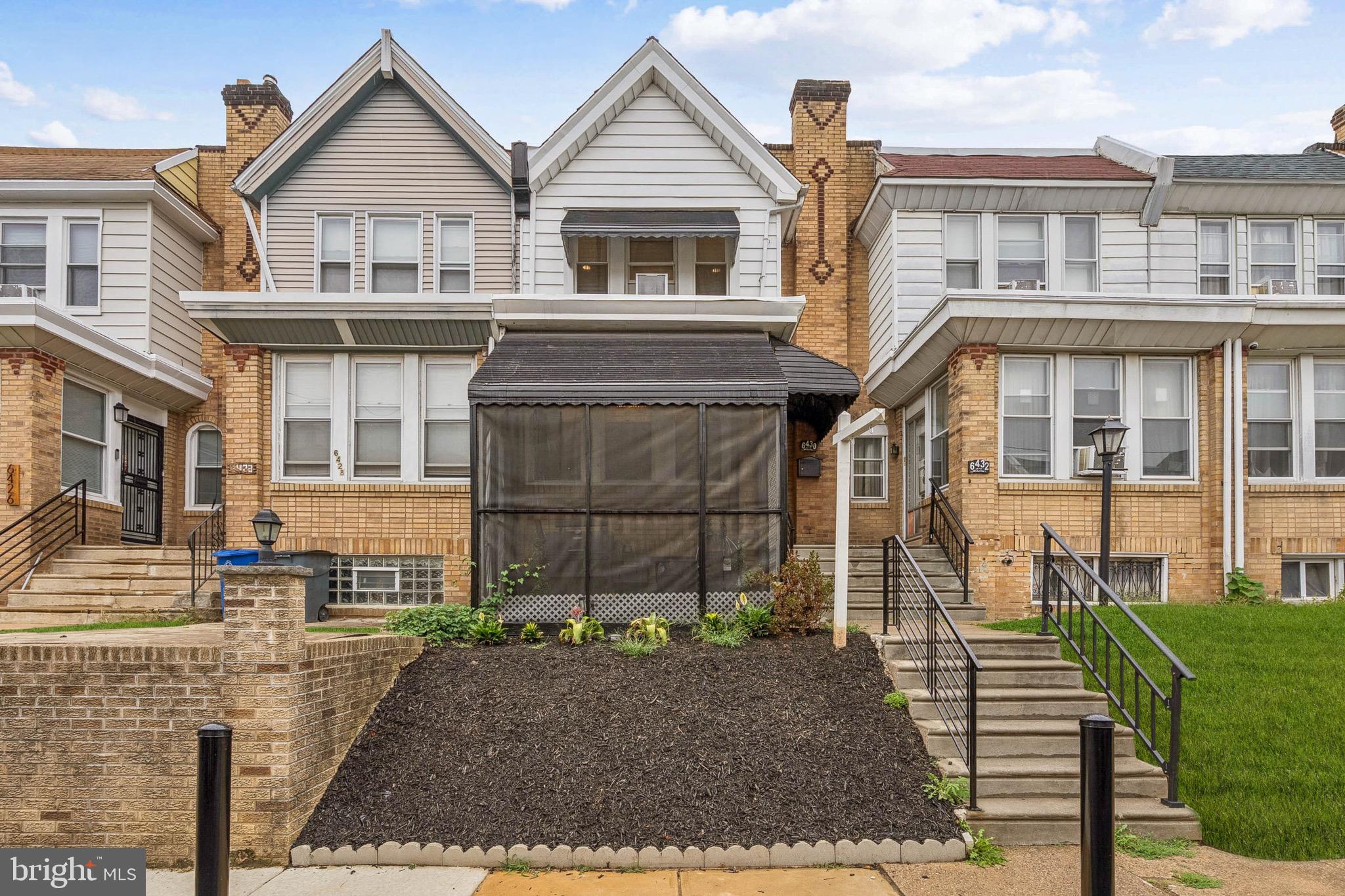 WEST OAK LANE - Residential